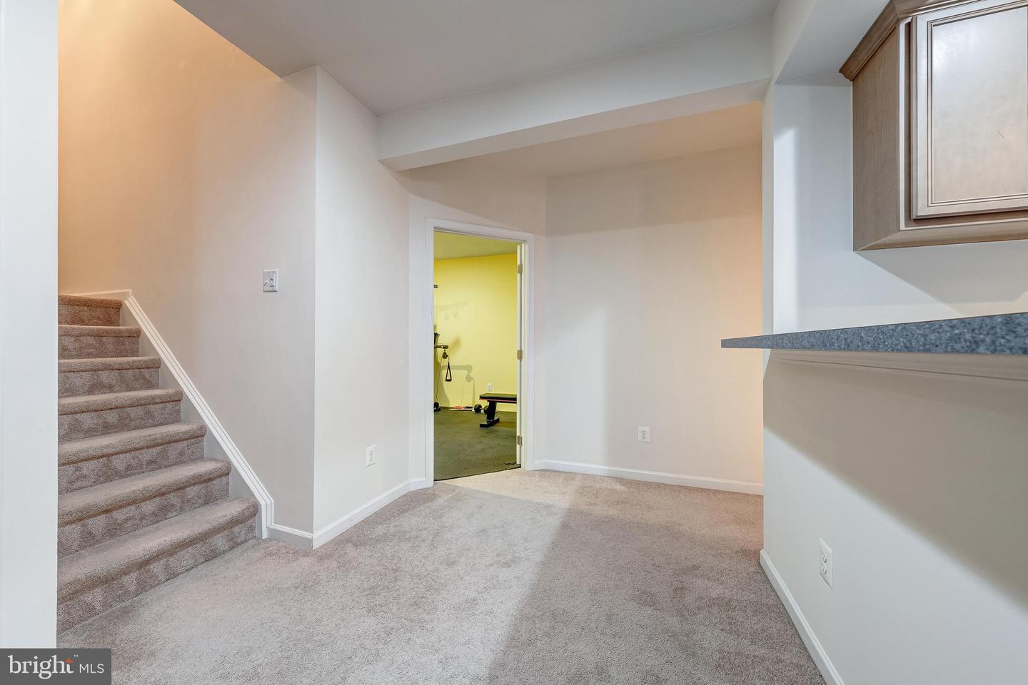 25285 DOOLITTLE LN, CHANTILLY, Virginia 20152, 5 Bedrooms Bedrooms, ,4 BathroomsBathrooms,Residential,For sale,25285 DOOLITTLE LN,VALO2102390 MLS # VALO2102390