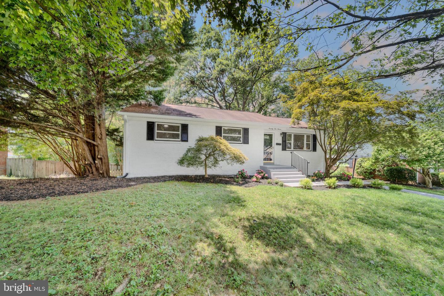 7511 JUNE ST, SPRINGFIELD, Virginia 22150, 4 Bedrooms Bedrooms, ,3 BathroomsBathrooms,Residential,For sale,7511 JUNE ST,VAFX2255978 MLS # VAFX2255978