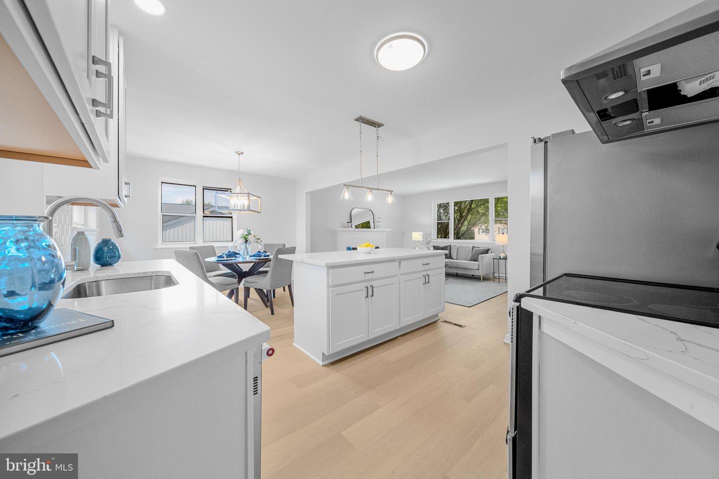 7511 JUNE ST, SPRINGFIELD, Virginia 22150, 4 Bedrooms Bedrooms, ,3 BathroomsBathrooms,Residential,For sale,7511 JUNE ST,VAFX2255978 MLS # VAFX2255978