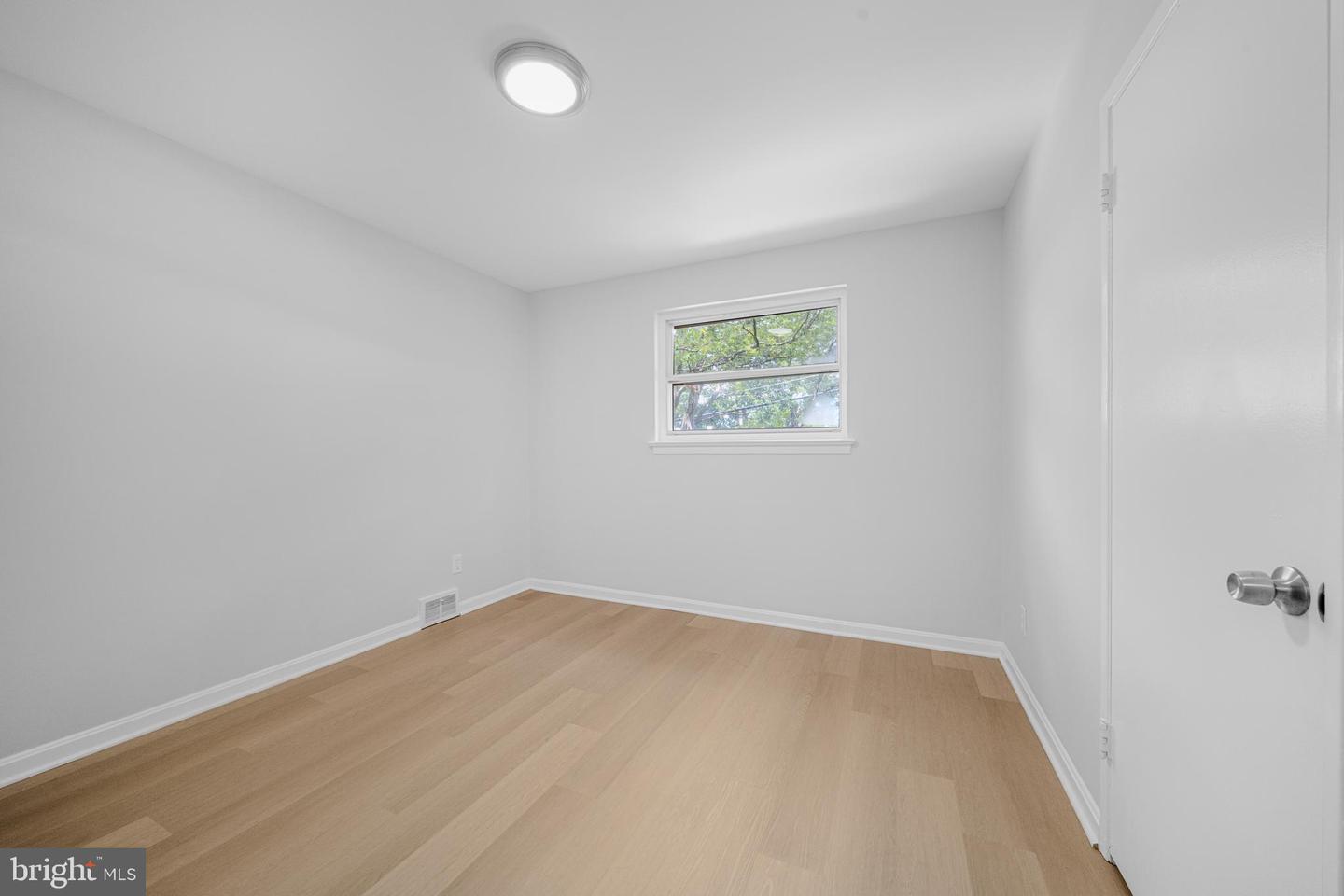7511 JUNE ST, SPRINGFIELD, Virginia 22150, 4 Bedrooms Bedrooms, ,3 BathroomsBathrooms,Residential,For sale,7511 JUNE ST,VAFX2255978 MLS # VAFX2255978