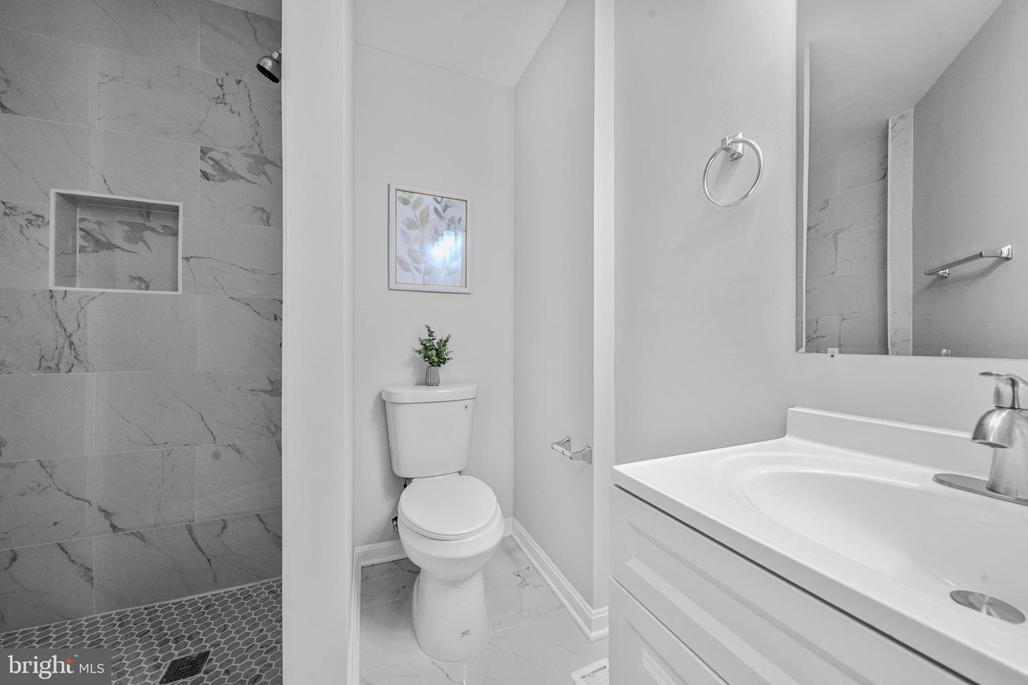 7511 JUNE ST, SPRINGFIELD, Virginia 22150, 4 Bedrooms Bedrooms, ,3 BathroomsBathrooms,Residential,For sale,7511 JUNE ST,VAFX2255978 MLS # VAFX2255978