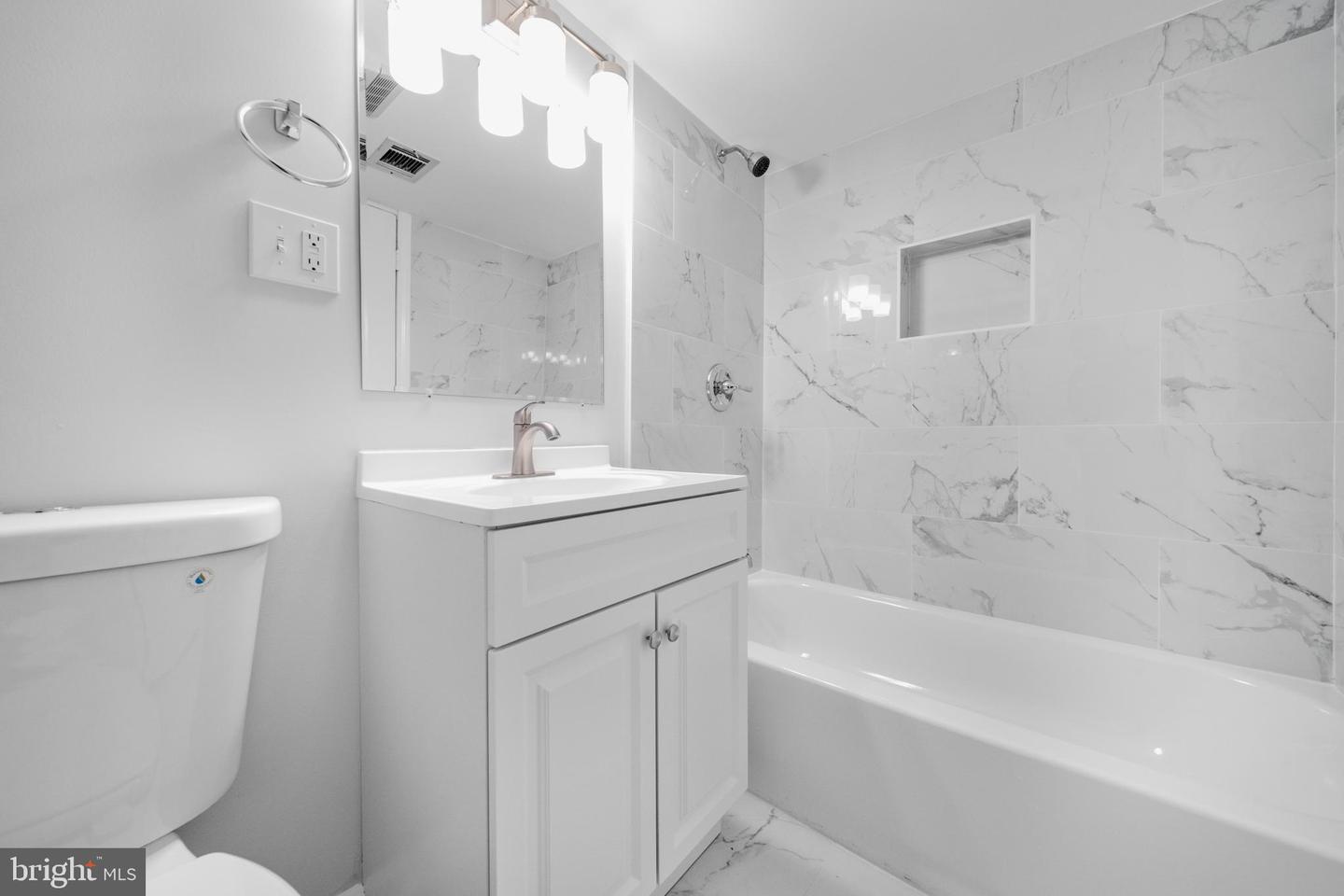 7511 JUNE ST, SPRINGFIELD, Virginia 22150, 4 Bedrooms Bedrooms, ,3 BathroomsBathrooms,Residential,For sale,7511 JUNE ST,VAFX2255978 MLS # VAFX2255978