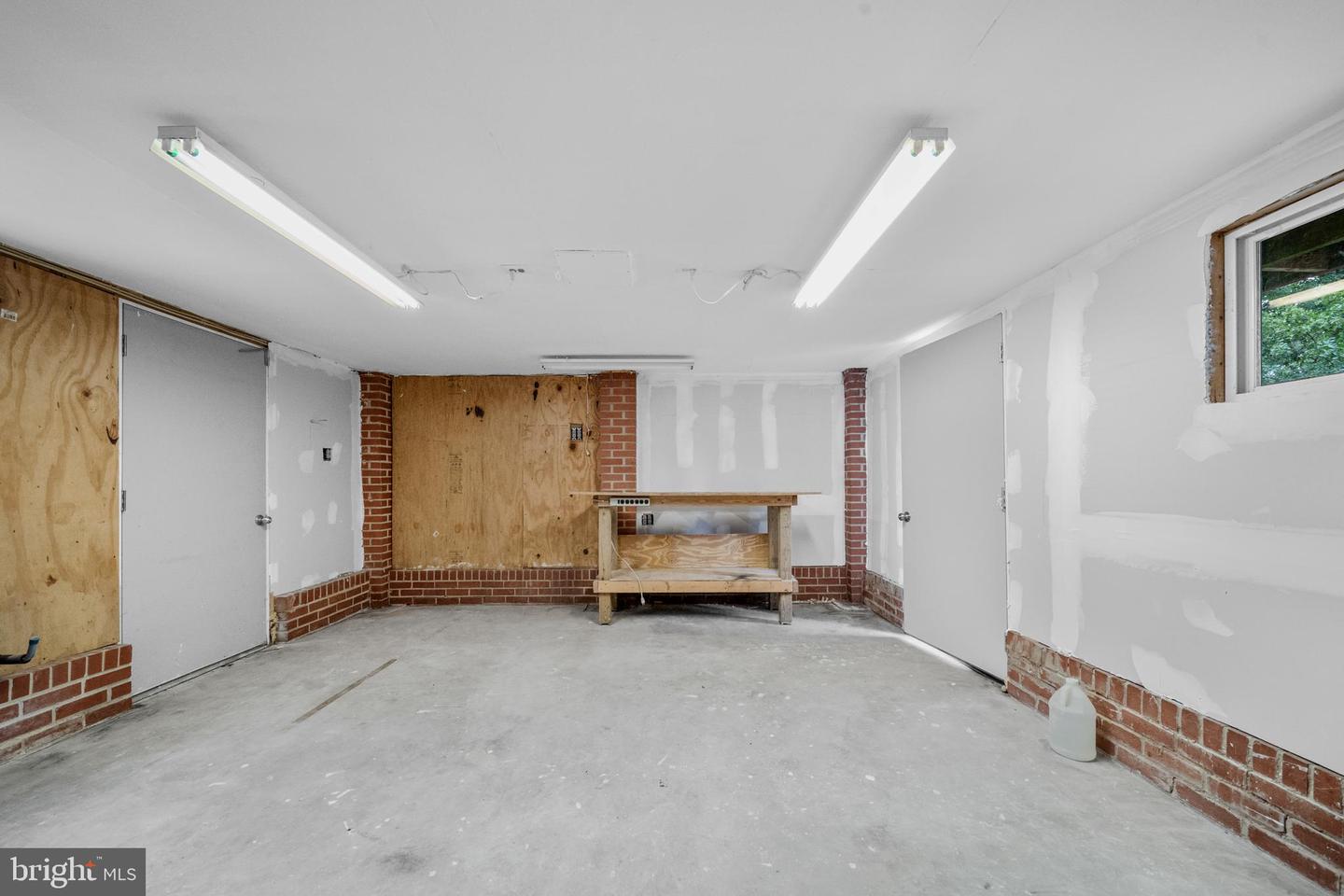 7511 JUNE ST, SPRINGFIELD, Virginia 22150, 4 Bedrooms Bedrooms, ,3 BathroomsBathrooms,Residential,For sale,7511 JUNE ST,VAFX2255978 MLS # VAFX2255978