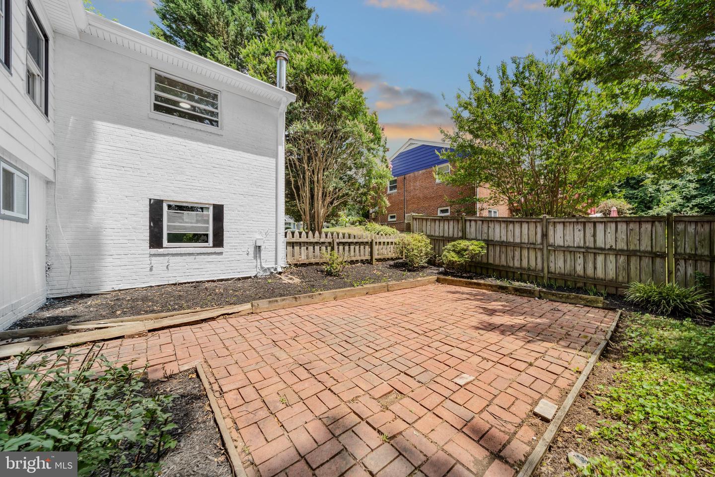 7511 JUNE ST, SPRINGFIELD, Virginia 22150, 4 Bedrooms Bedrooms, ,3 BathroomsBathrooms,Residential,For sale,7511 JUNE ST,VAFX2255978 MLS # VAFX2255978
