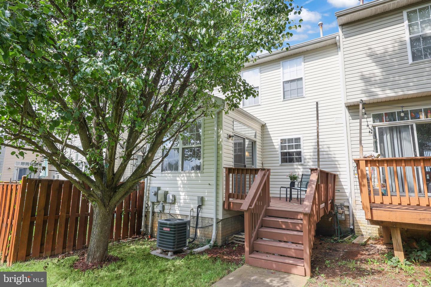 15279 BRAZIL CIR, WOODBRIDGE, Virginia 22193, 3 Bedrooms Bedrooms, ,2 BathroomsBathrooms,Residential,For sale,15279 BRAZIL CIR,VAPW2099404 MLS # VAPW2099404