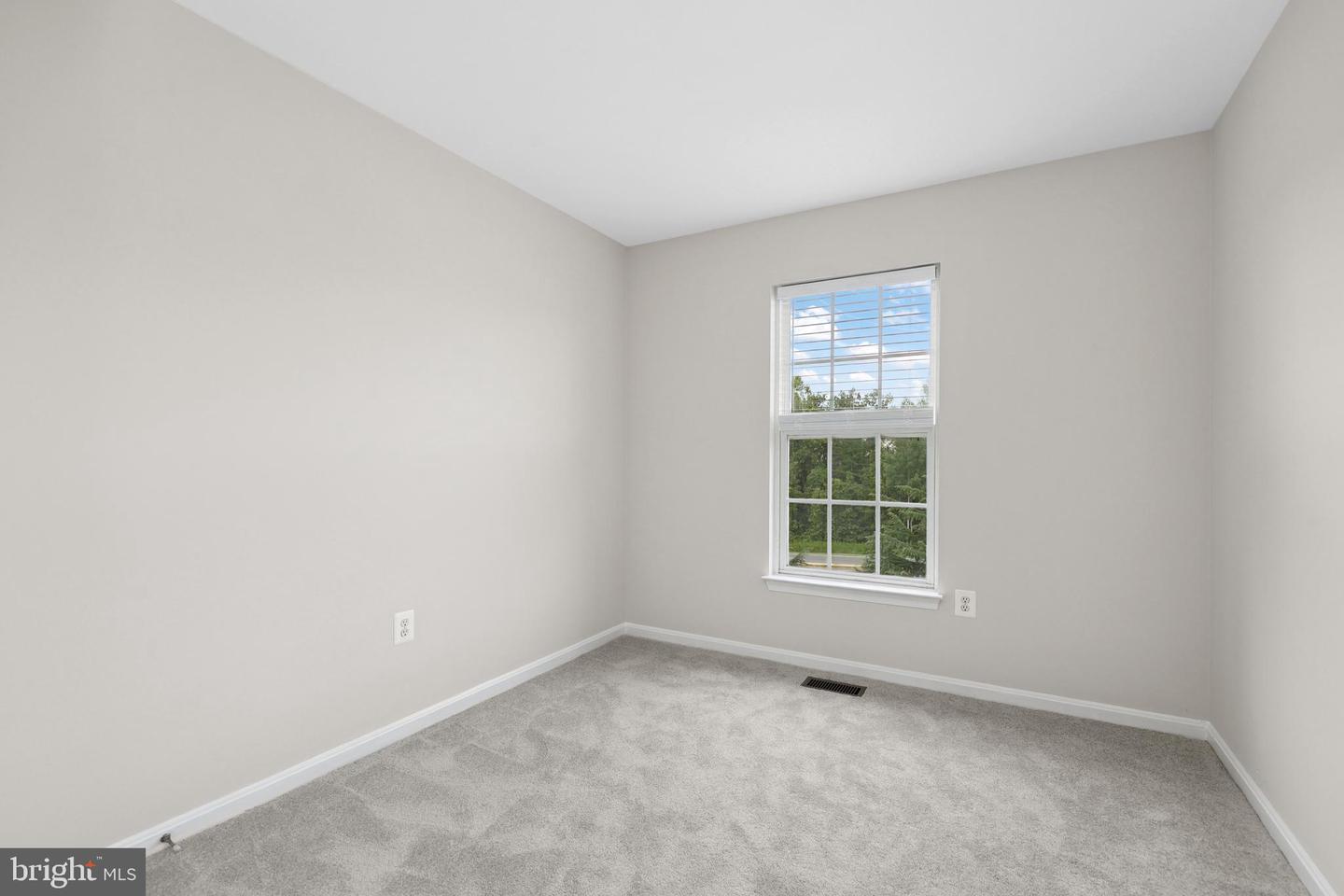 15279 BRAZIL CIR, WOODBRIDGE, Virginia 22193, 3 Bedrooms Bedrooms, ,2 BathroomsBathrooms,Residential,For sale,15279 BRAZIL CIR,VAPW2099404 MLS # VAPW2099404