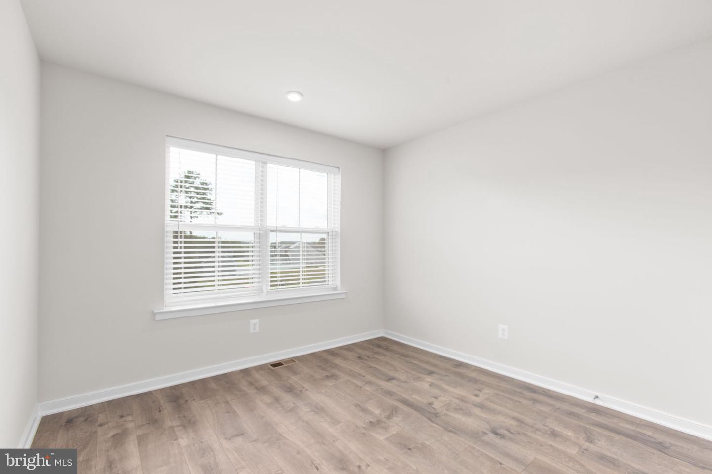 430 SNOWBERRY LN, FREDERICKSBURG, Virginia 22405, 4 Bedrooms Bedrooms, ,2 BathroomsBathrooms,Residential,For sale,430 SNOWBERRY LN,VAST2040918 MLS # VAST2040918