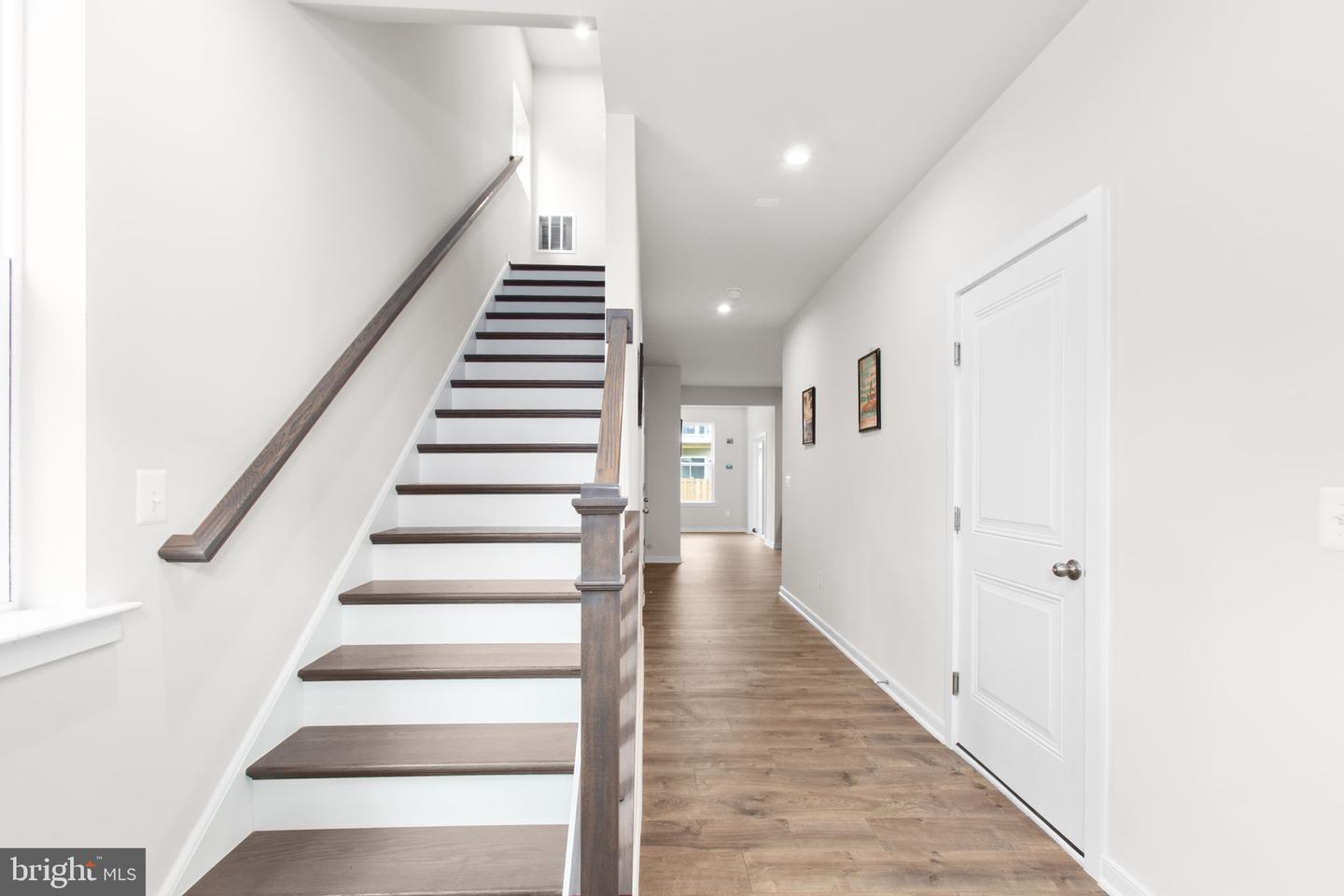 430 SNOWBERRY LN, FREDERICKSBURG, Virginia 22405, 4 Bedrooms Bedrooms, ,2 BathroomsBathrooms,Residential,For sale,430 SNOWBERRY LN,VAST2040918 MLS # VAST2040918