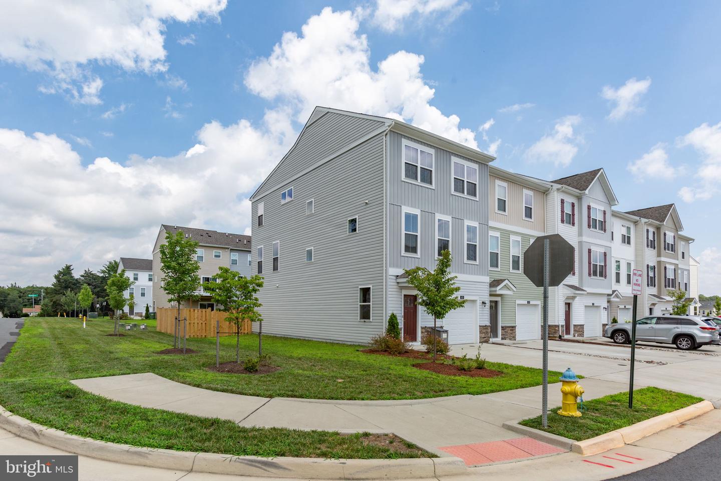 430 SNOWBERRY LN, FREDERICKSBURG, Virginia 22405, 4 Bedrooms Bedrooms, ,2 BathroomsBathrooms,Residential,For sale,430 SNOWBERRY LN,VAST2040918 MLS # VAST2040918