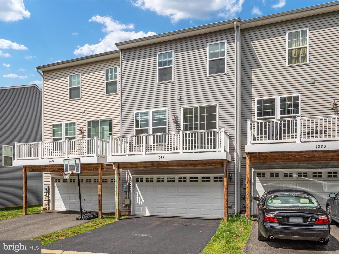 7022 MONGOOSE TRL, GAINESVILLE, Virginia 20155, 3 Bedrooms Bedrooms, ,3 BathroomsBathrooms,Residential,For sale,7022 MONGOOSE TRL,VAPW2099452 MLS # VAPW2099452