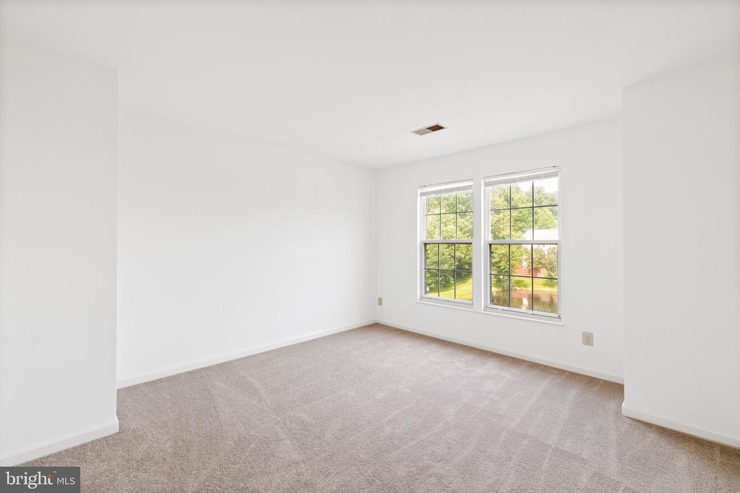 12687 PERCHANCE TER, WOODBRIDGE, Virginia 22192, 3 Bedrooms Bedrooms, ,2 BathroomsBathrooms,Residential,For sale,12687 PERCHANCE TER,VAPW2099472 MLS # VAPW2099472