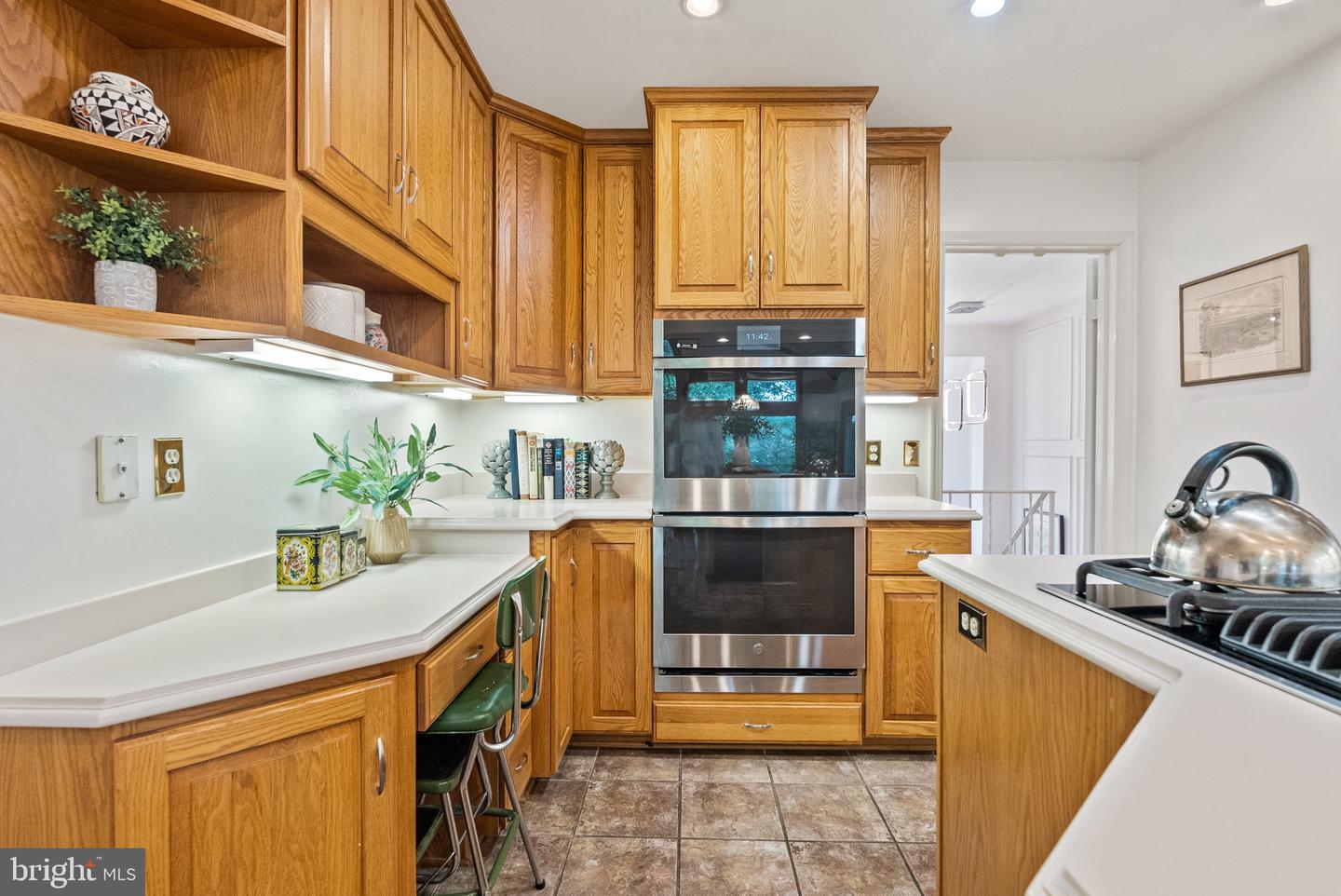 1302 TRINITY DR, ALEXANDRIA, Virginia 22314, 3 Bedrooms Bedrooms, ,3 BathroomsBathrooms,Residential,For sale,1302 TRINITY DR,VAAX2047602 MLS # VAAX2047602