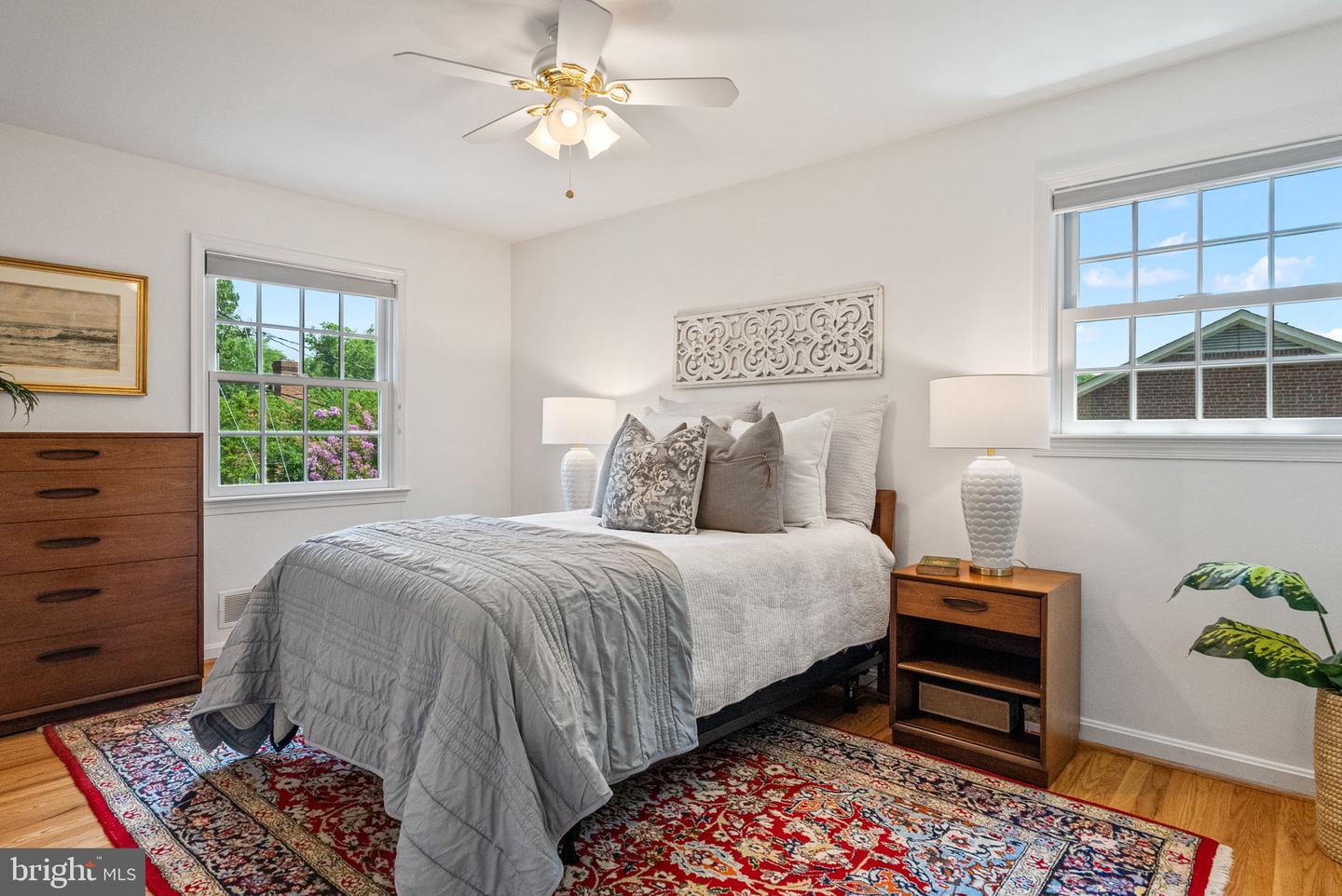 1302 TRINITY DR, ALEXANDRIA, Virginia 22314, 3 Bedrooms Bedrooms, ,3 BathroomsBathrooms,Residential,For sale,1302 TRINITY DR,VAAX2047602 MLS # VAAX2047602