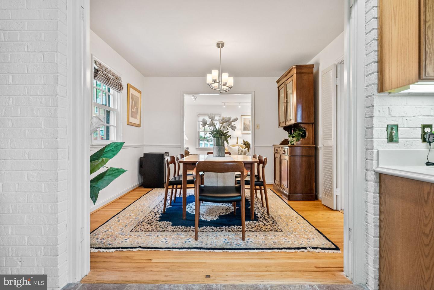 1302 TRINITY DR, ALEXANDRIA, Virginia 22314, 3 Bedrooms Bedrooms, ,3 BathroomsBathrooms,Residential,For sale,1302 TRINITY DR,VAAX2047602 MLS # VAAX2047602