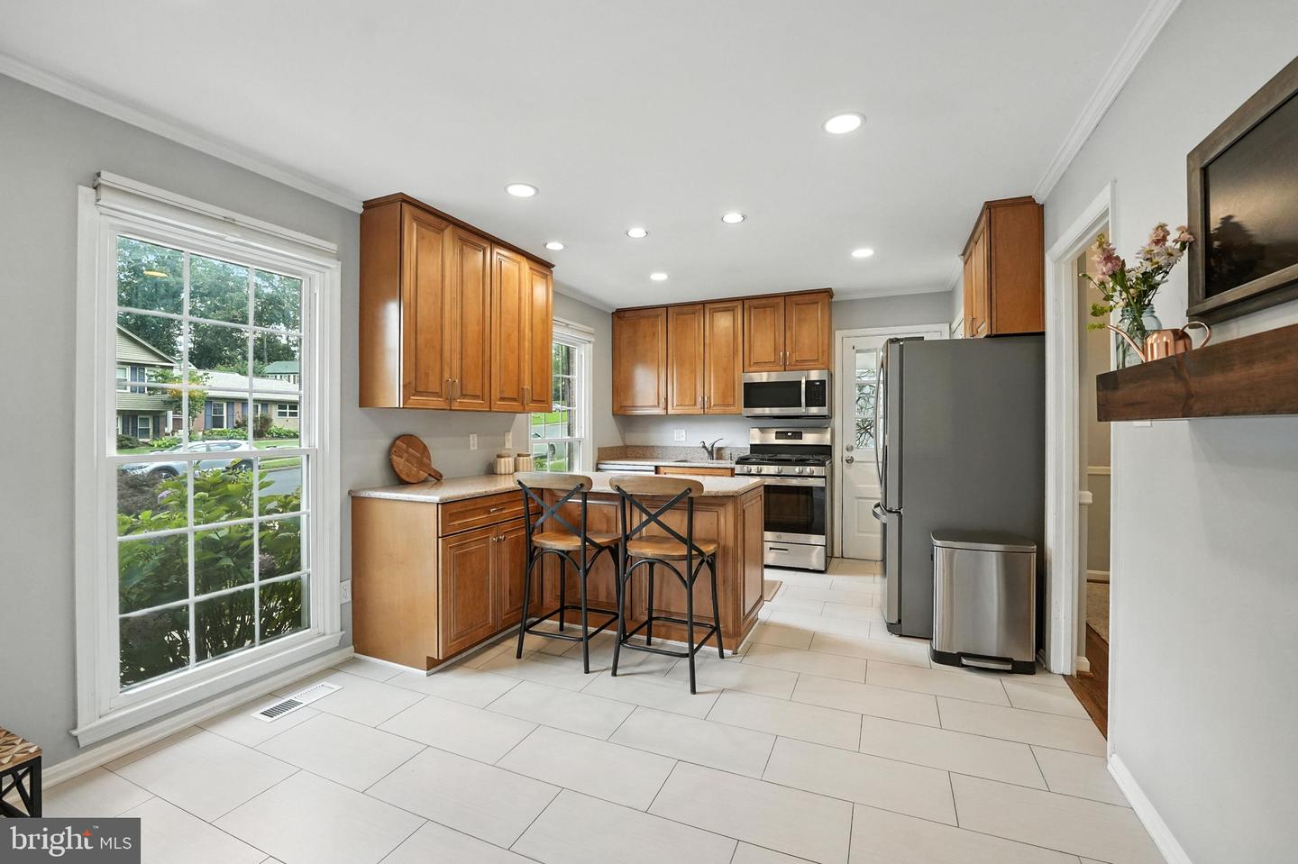 9307 WINBOURNE RD, BURKE, Virginia 22015, 4 Bedrooms Bedrooms, ,2 BathroomsBathrooms,Residential,For sale,9307 WINBOURNE RD,VAFX2256174 MLS # VAFX2256174