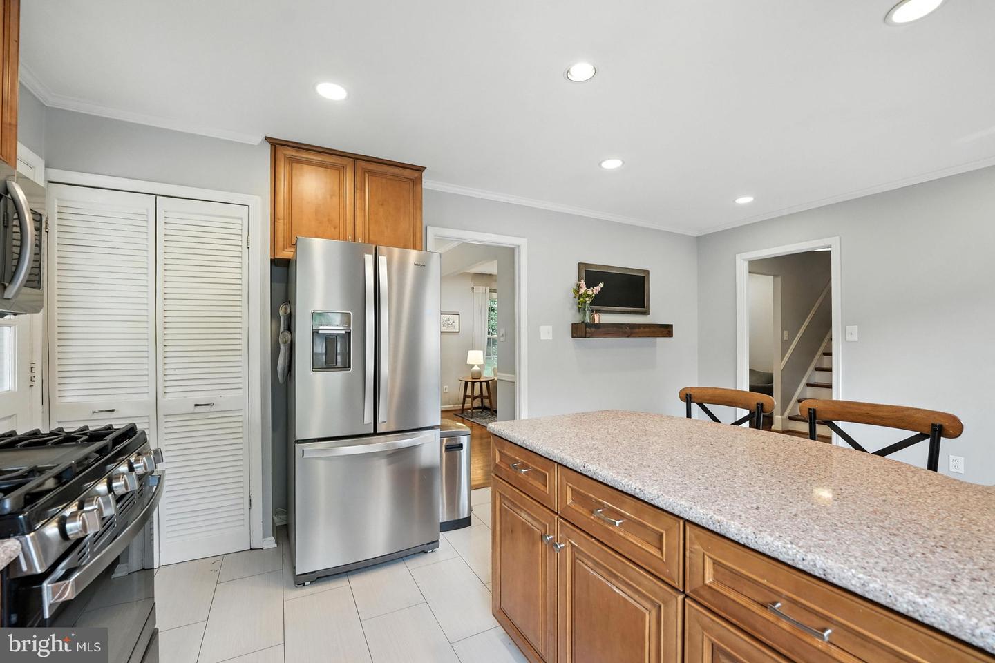 9307 WINBOURNE RD, BURKE, Virginia 22015, 4 Bedrooms Bedrooms, ,2 BathroomsBathrooms,Residential,For sale,9307 WINBOURNE RD,VAFX2256174 MLS # VAFX2256174