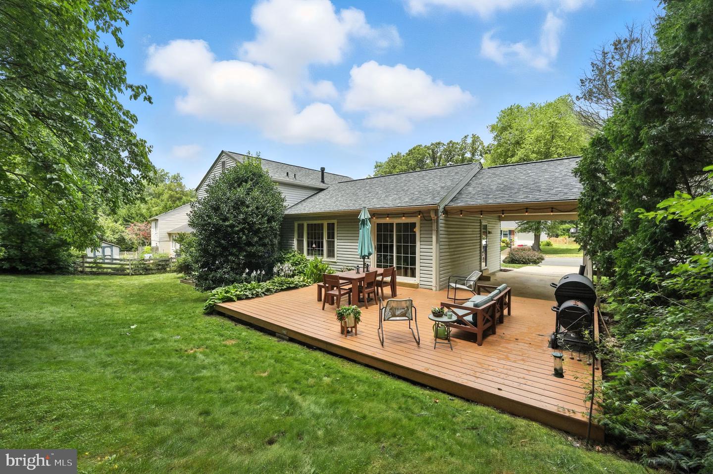 9307 WINBOURNE RD, BURKE, Virginia 22015, 4 Bedrooms Bedrooms, ,2 BathroomsBathrooms,Residential,For sale,9307 WINBOURNE RD,VAFX2256174 MLS # VAFX2256174