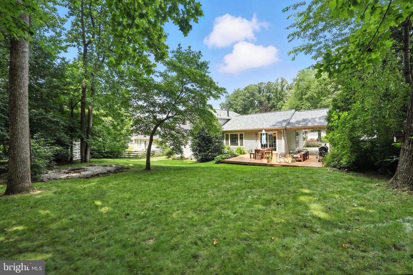 9307 WINBOURNE RD, BURKE, Virginia 22015, 4 Bedrooms Bedrooms, ,2 BathroomsBathrooms,Residential,For sale,9307 WINBOURNE RD,VAFX2256174 MLS # VAFX2256174