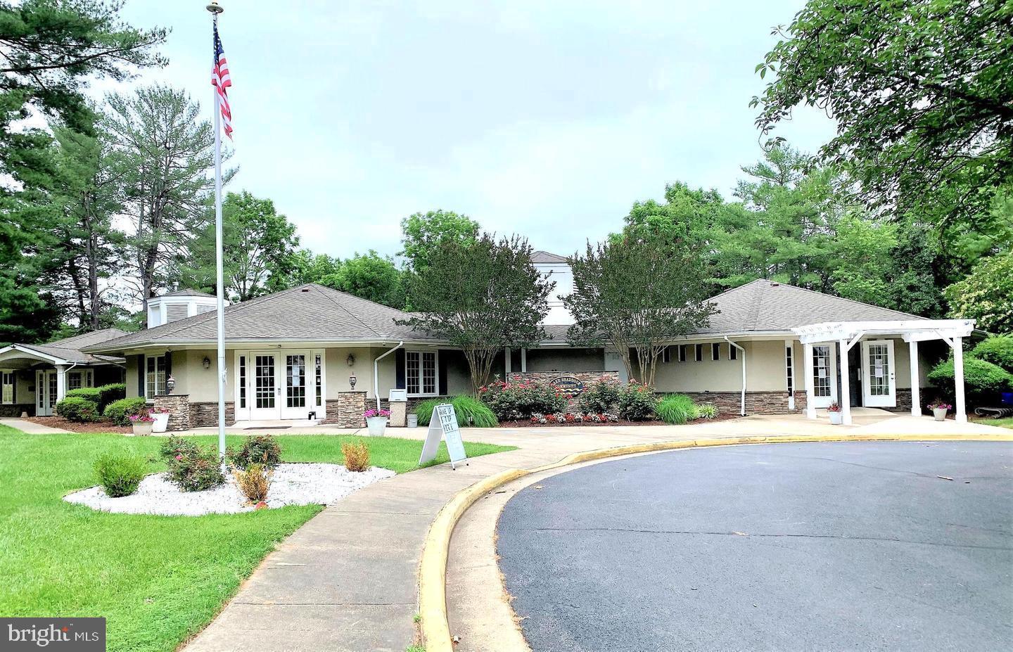9307 WINBOURNE RD, BURKE, Virginia 22015, 4 Bedrooms Bedrooms, ,2 BathroomsBathrooms,Residential,For sale,9307 WINBOURNE RD,VAFX2256174 MLS # VAFX2256174