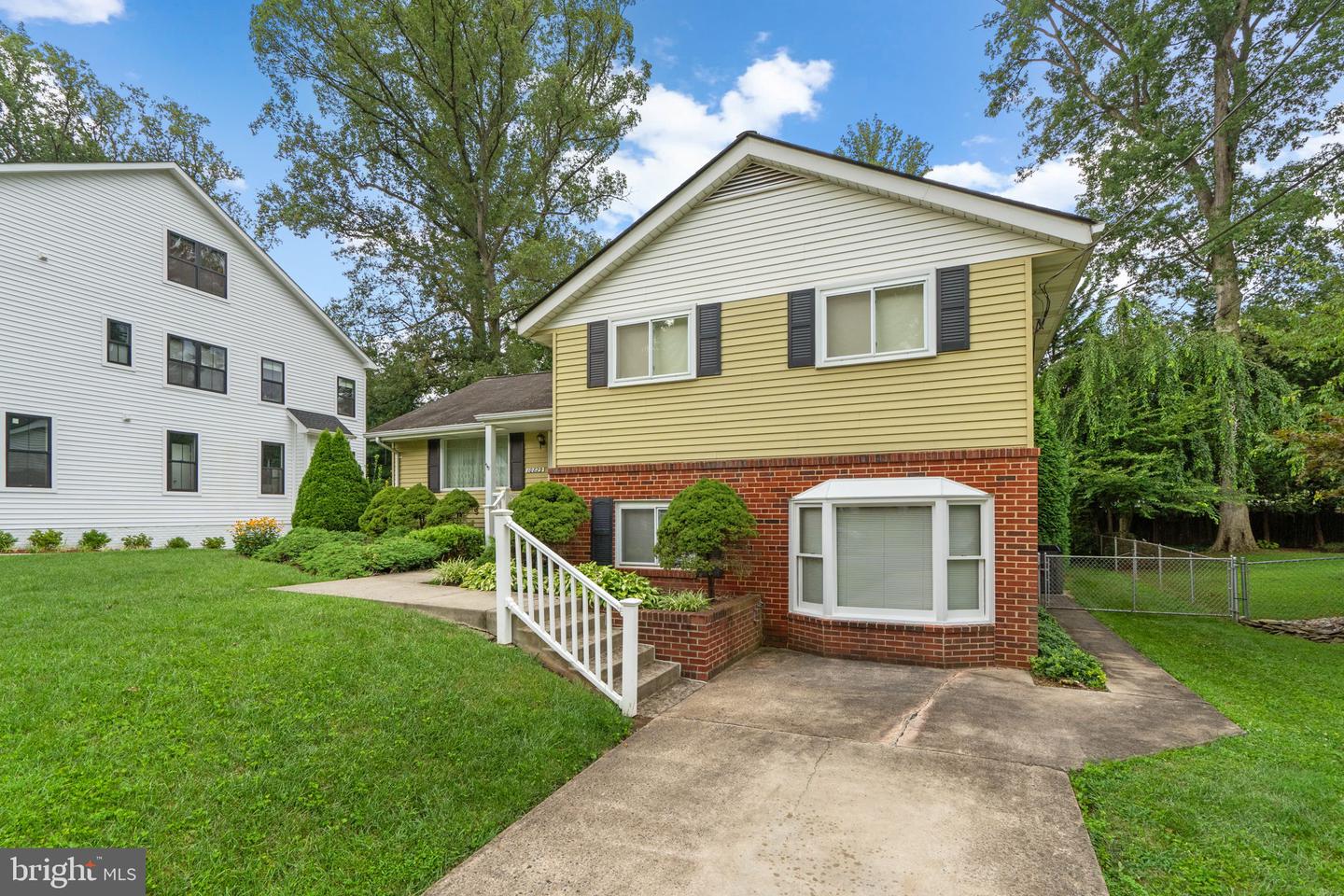 10829 WOODLAND DR, FAIRFAX, Virginia 22030, 4 Bedrooms Bedrooms, ,2 BathroomsBathrooms,Residential,For sale,10829 WOODLAND DR,VAFC2006654 MLS # VAFC2006654