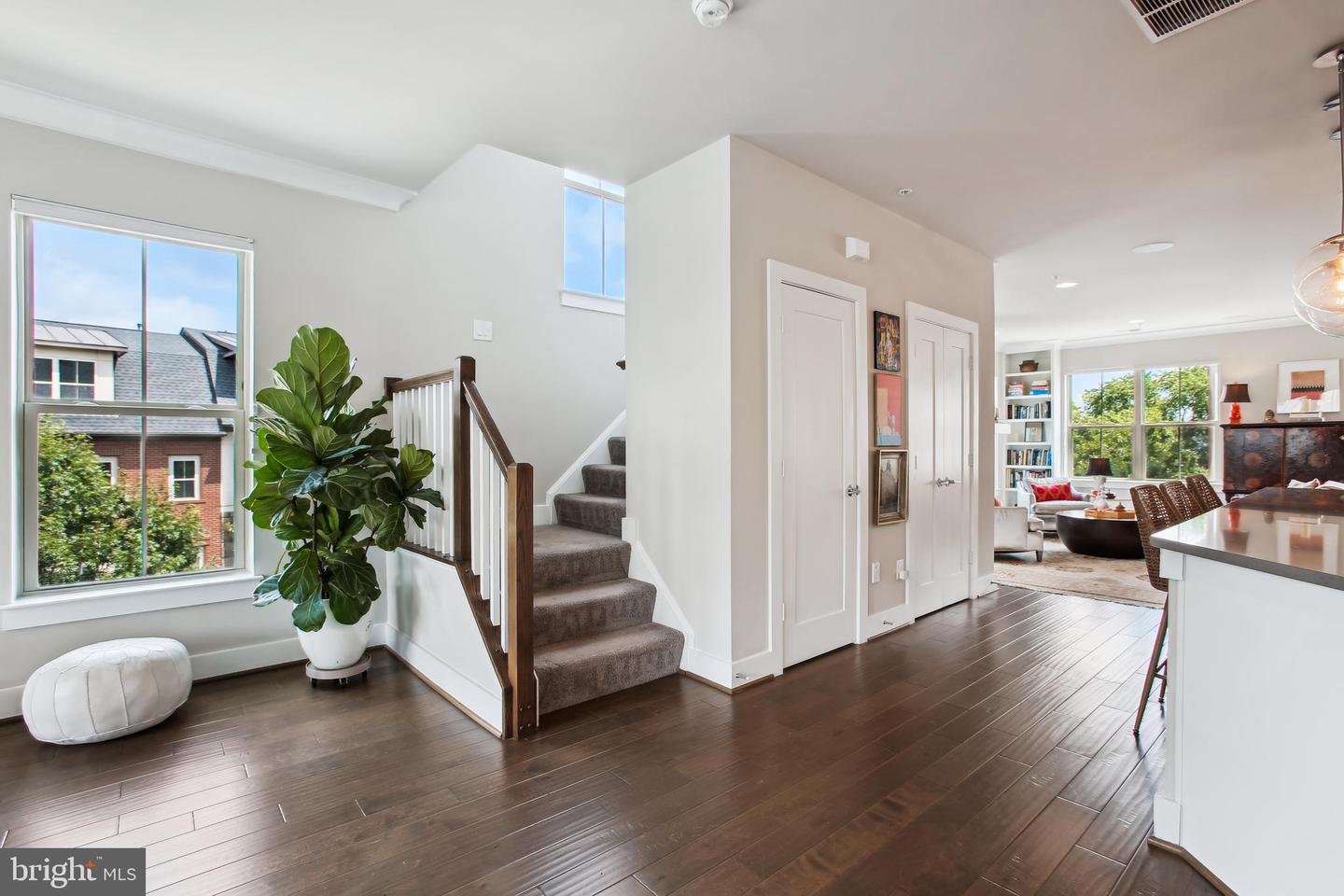 1302 S. ROLFE STREET, ARLINGTON, Virginia 22204, 3 Bedrooms Bedrooms, ,2 BathroomsBathrooms,Residential,For sale,1302 S. ROLFE STREET,VAAR2061032 MLS # VAAR2061032