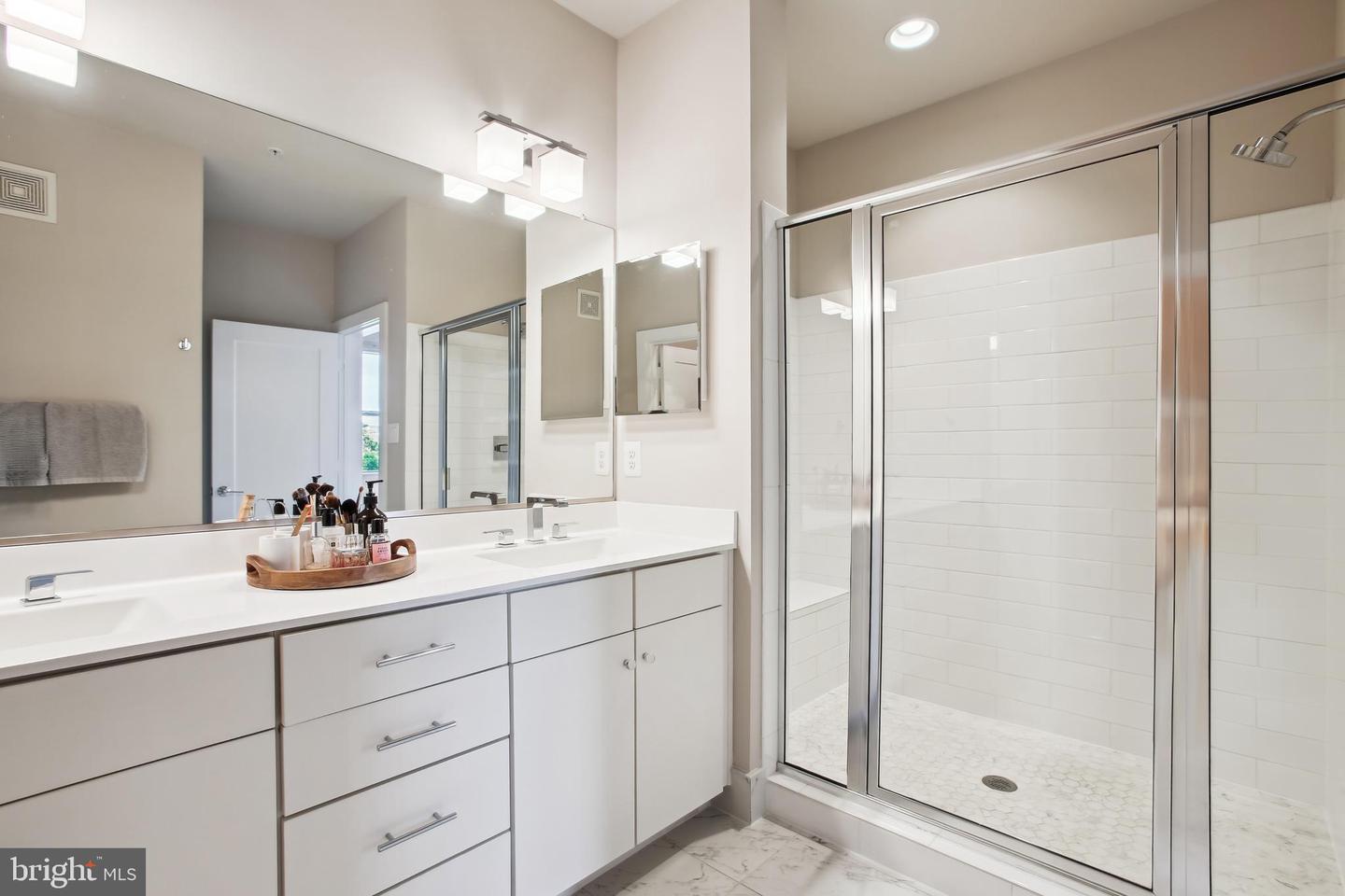 1302 S. ROLFE STREET, ARLINGTON, Virginia 22204, 3 Bedrooms Bedrooms, ,2 BathroomsBathrooms,Residential,For sale,1302 S. ROLFE STREET,VAAR2061032 MLS # VAAR2061032