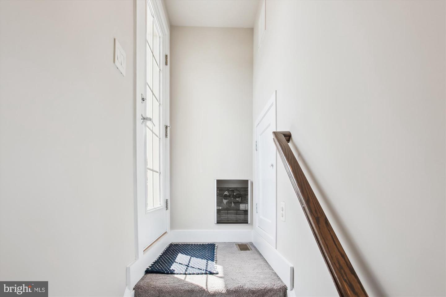 1302 S. ROLFE STREET, ARLINGTON, Virginia 22204, 3 Bedrooms Bedrooms, ,2 BathroomsBathrooms,Residential,For sale,1302 S. ROLFE STREET,VAAR2061032 MLS # VAAR2061032