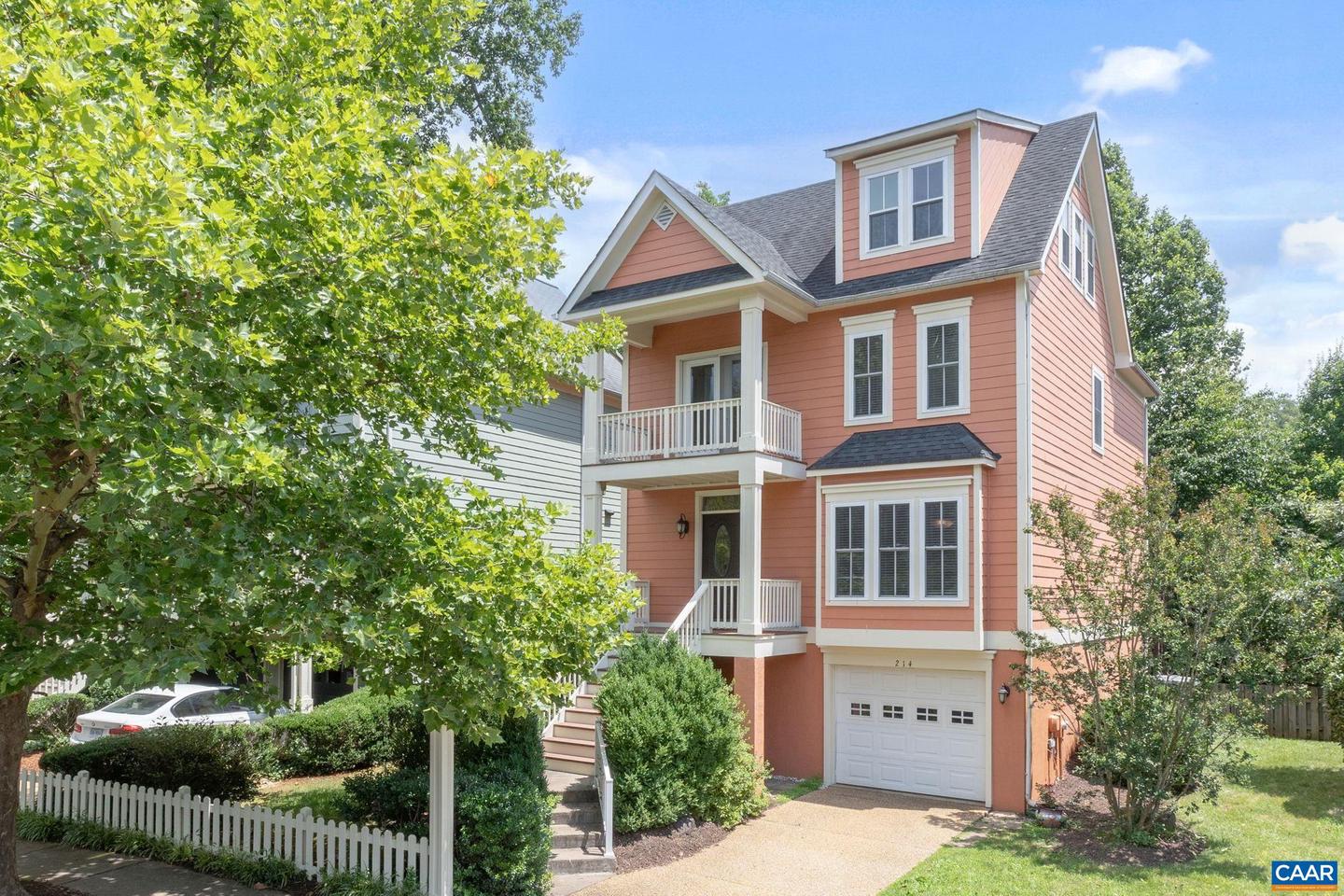 214 HUNTLEY AVE, CHARLOTTESVILLE, Virginia 22903, 5 Bedrooms Bedrooms, ,4 BathroomsBathrooms,Residential,For sale,214 HUNTLEY AVE,666862 MLS # 666862