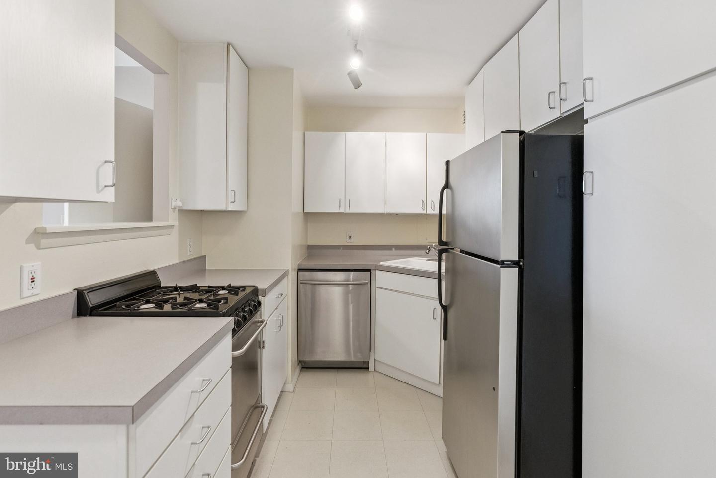2800 WISCONSIN AVE NW #307, WASHINGTON, District Of Columbia 20007, ,1 BathroomBathrooms,Residential,For sale,2800 WISCONSIN AVE NW #307,DCDC2210938 MLS # DCDC2210938