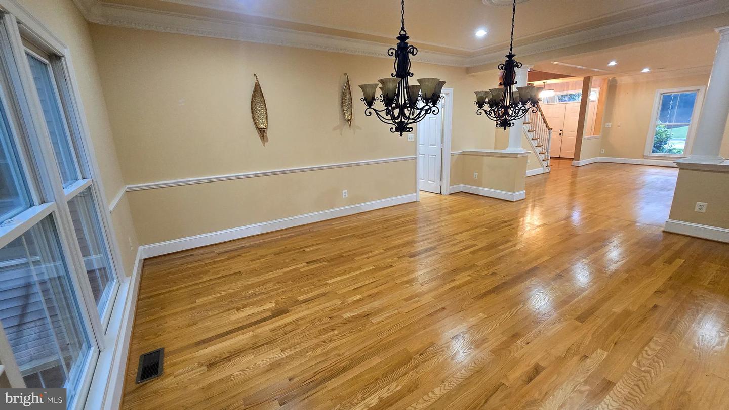 3508 GERMAINIA CT, TRIANGLE, Virginia 22172, 6 Bedrooms Bedrooms, ,6 BathroomsBathrooms,Residential,For sale,3508 GERMAINIA CT,VAPW2099500 MLS # VAPW2099500