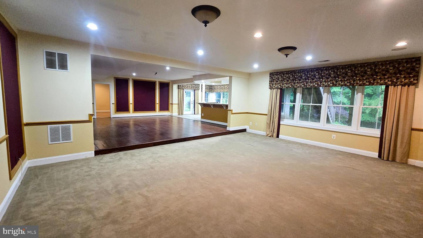 3508 GERMAINIA CT, TRIANGLE, Virginia 22172, 6 Bedrooms Bedrooms, ,6 BathroomsBathrooms,Residential,For sale,3508 GERMAINIA CT,VAPW2099500 MLS # VAPW2099500