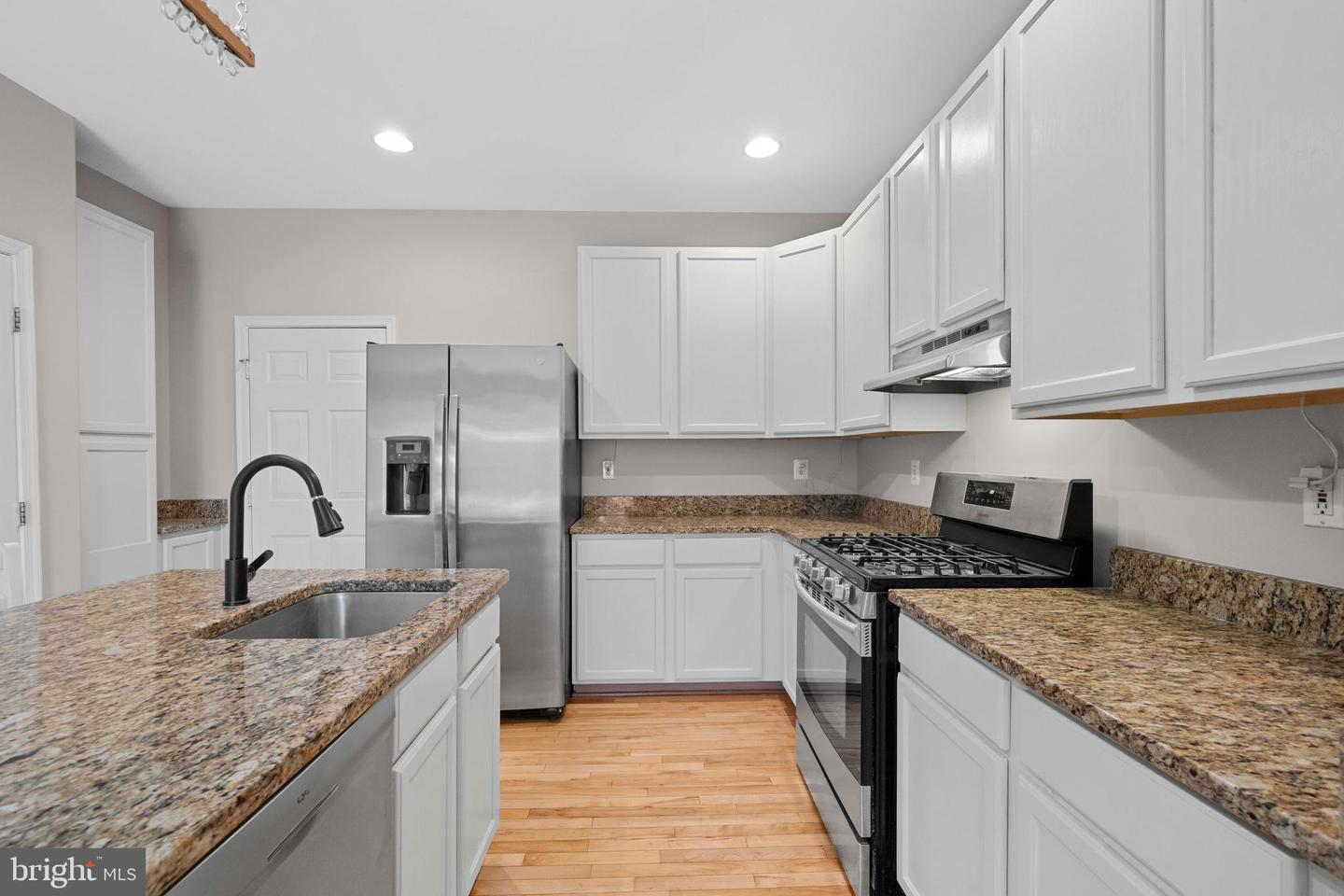 21768 TOTTENHAM HALE CT, STERLING, Virginia 20166, 4 Bedrooms Bedrooms, ,3 BathroomsBathrooms,Residential,For sale,21768 TOTTENHAM HALE CT,VALO2102550 MLS # VALO2102550