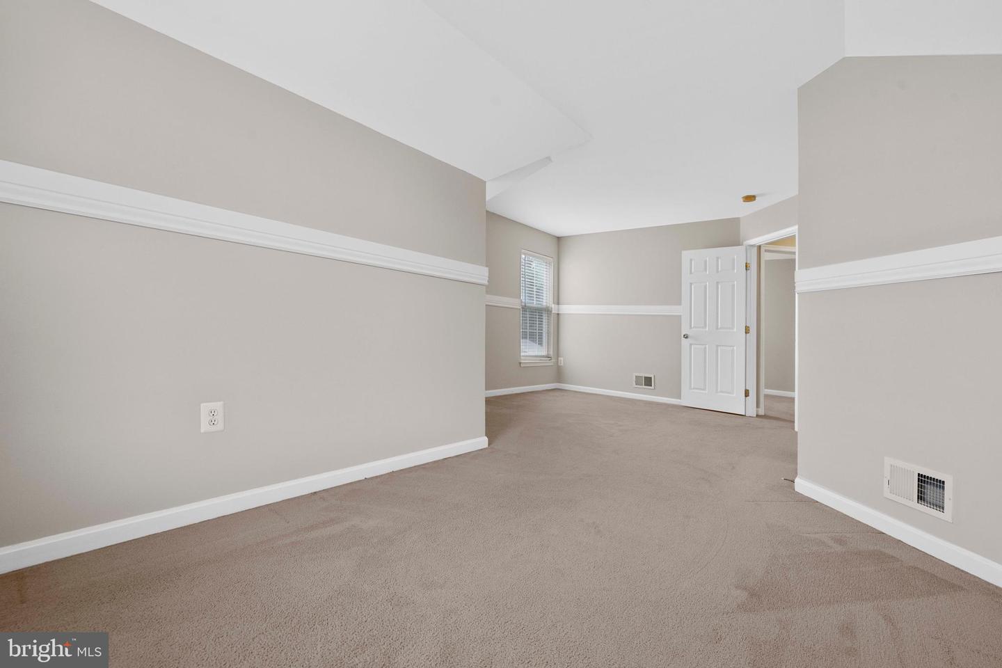 21768 TOTTENHAM HALE CT, STERLING, Virginia 20166, 4 Bedrooms Bedrooms, ,3 BathroomsBathrooms,Residential,For sale,21768 TOTTENHAM HALE CT,VALO2102550 MLS # VALO2102550