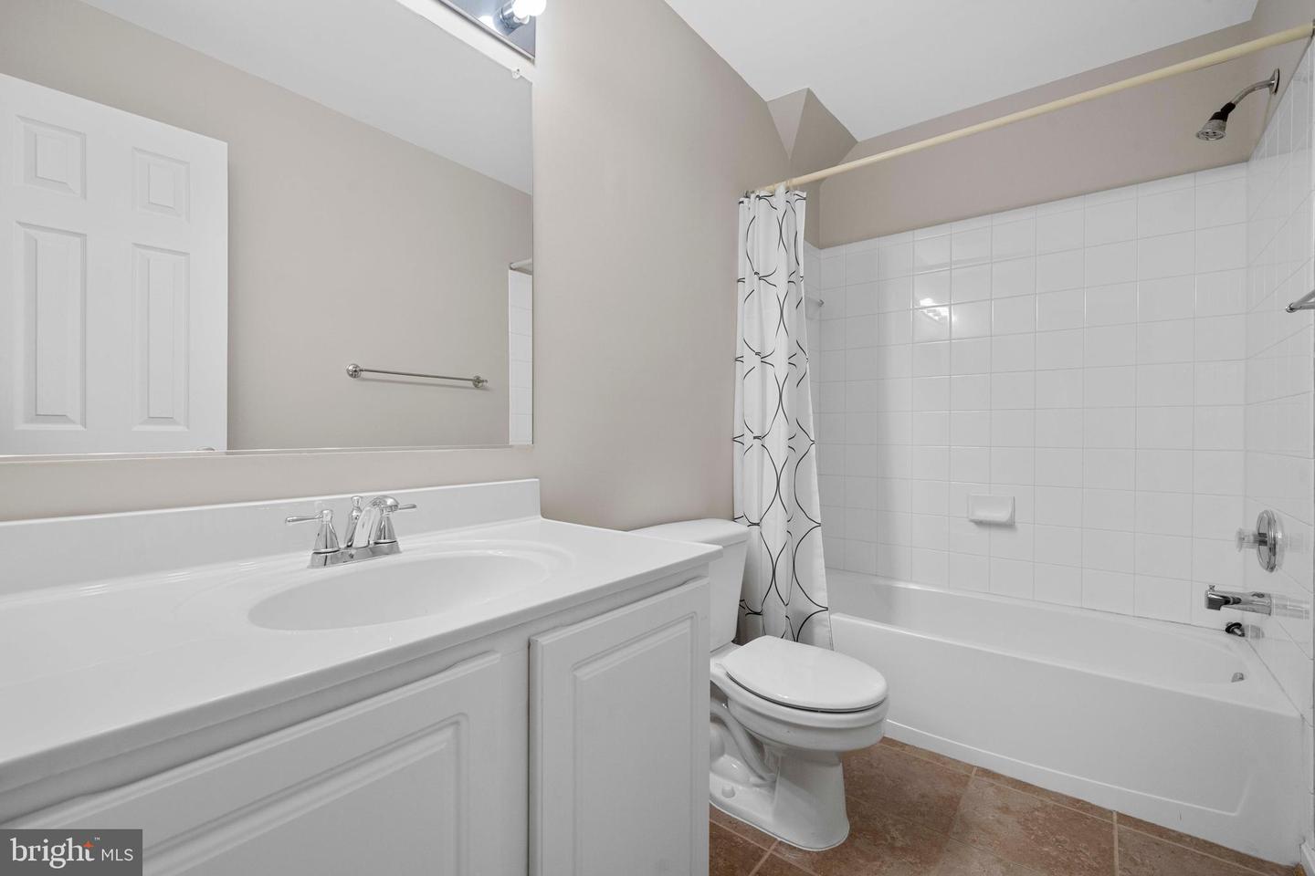 21768 TOTTENHAM HALE CT, STERLING, Virginia 20166, 4 Bedrooms Bedrooms, ,3 BathroomsBathrooms,Residential,For sale,21768 TOTTENHAM HALE CT,VALO2102550 MLS # VALO2102550