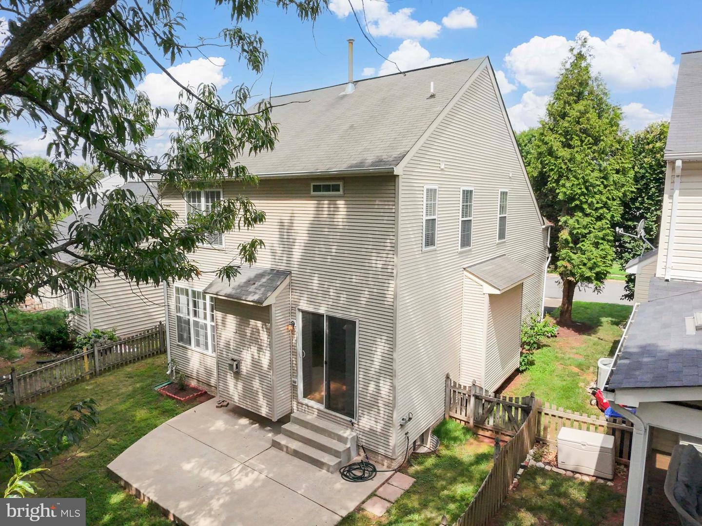 21768 TOTTENHAM HALE CT, STERLING, Virginia 20166, 4 Bedrooms Bedrooms, ,3 BathroomsBathrooms,Residential,For sale,21768 TOTTENHAM HALE CT,VALO2102550 MLS # VALO2102550