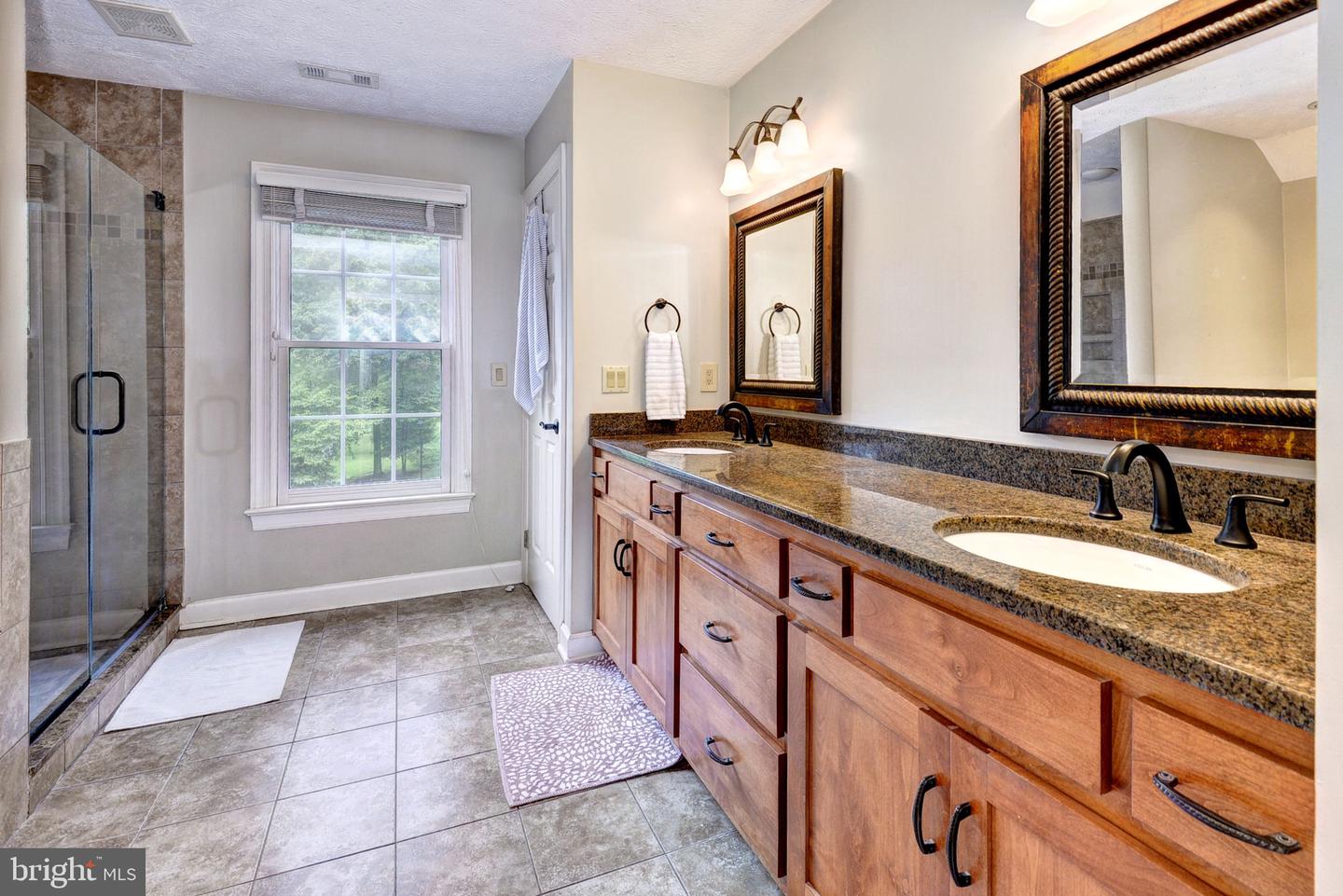 112 STONE BRG, WILLIAMSBURG, Virginia 23188, 4 Bedrooms Bedrooms, 9 Rooms Rooms,2 BathroomsBathrooms,Residential,For sale,112 STONE BRG,VAJC2000502 MLS # VAJC2000502