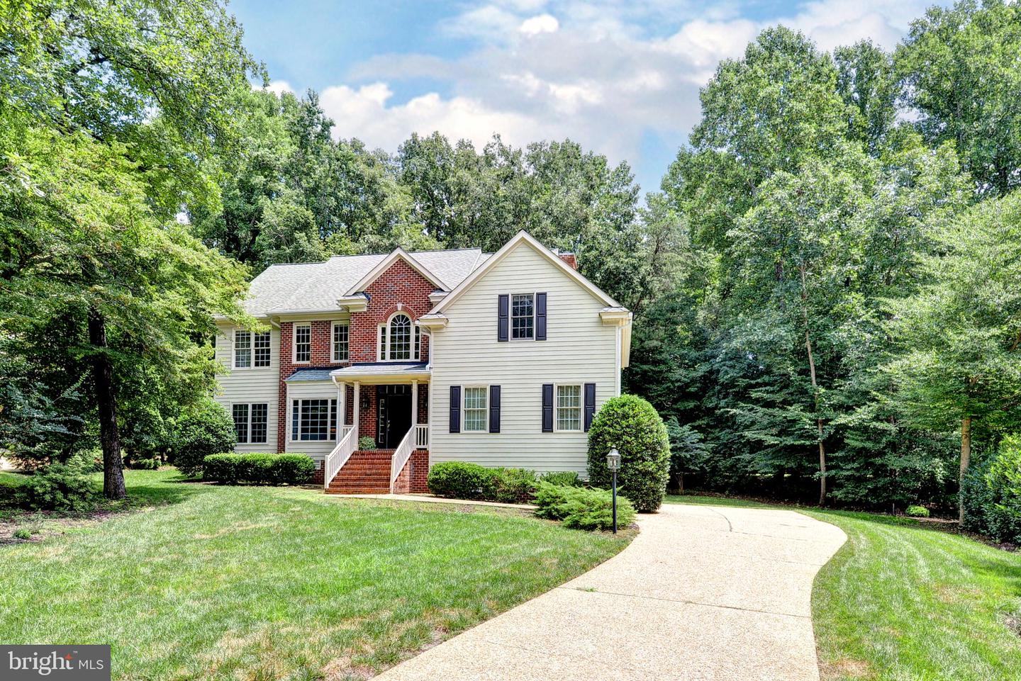 112 STONE BRG, WILLIAMSBURG, Virginia 23188, 4 Bedrooms Bedrooms, 9 Rooms Rooms,2 BathroomsBathrooms,Residential,For sale,112 STONE BRG,VAJC2000502 MLS # VAJC2000502