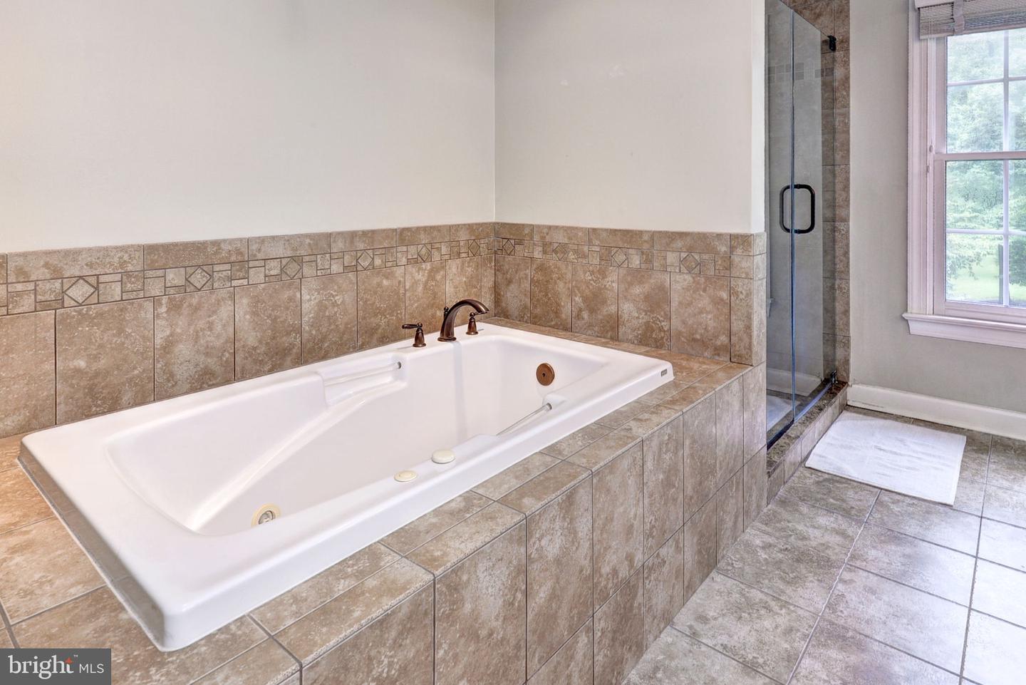 112 STONE BRG, WILLIAMSBURG, Virginia 23188, 4 Bedrooms Bedrooms, 9 Rooms Rooms,2 BathroomsBathrooms,Residential,For sale,112 STONE BRG,VAJC2000502 MLS # VAJC2000502