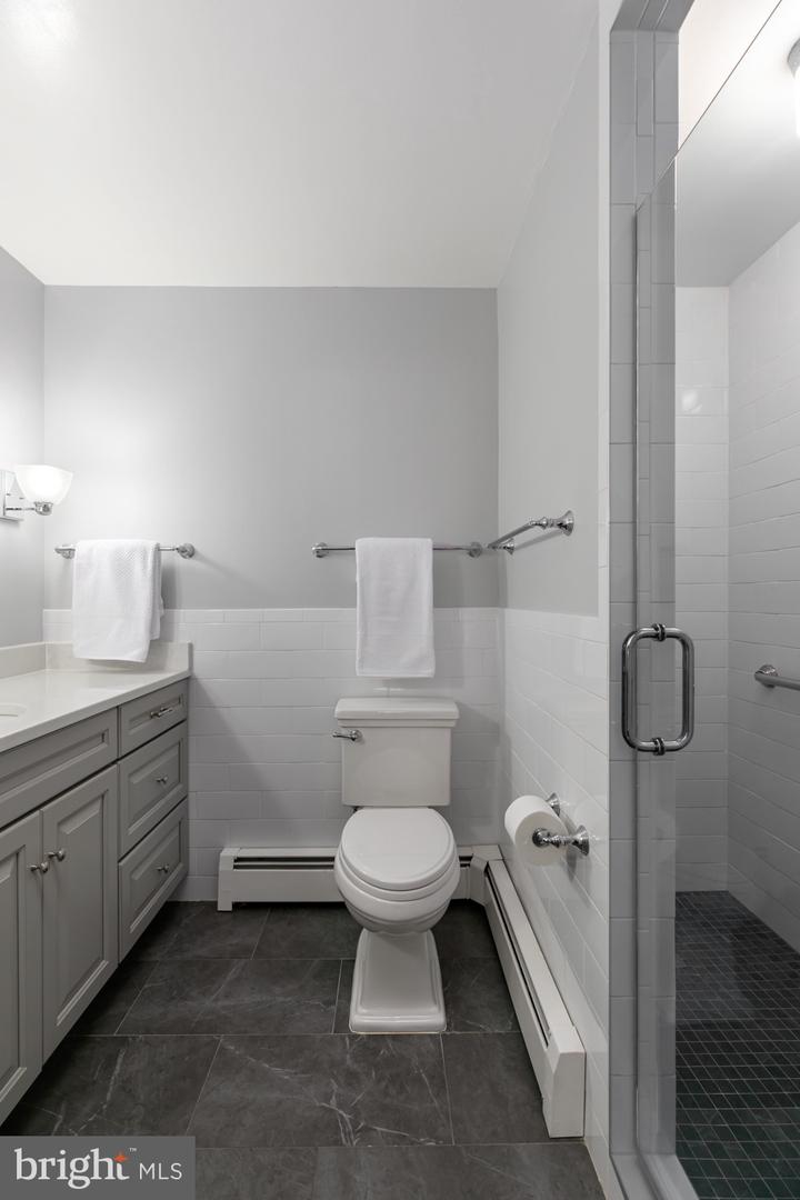 6016 BERWYND RD, FAIRFAX, Virginia 22030, 4 Bedrooms Bedrooms, ,4 BathroomsBathrooms,Residential,For sale,6016 BERWYND RD,VAFX2256362 MLS # VAFX2256362
