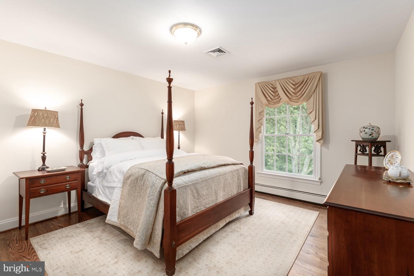 6016 BERWYND RD, FAIRFAX, Virginia 22030, 4 Bedrooms Bedrooms, ,4 BathroomsBathrooms,Residential,For sale,6016 BERWYND RD,VAFX2256362 MLS # VAFX2256362