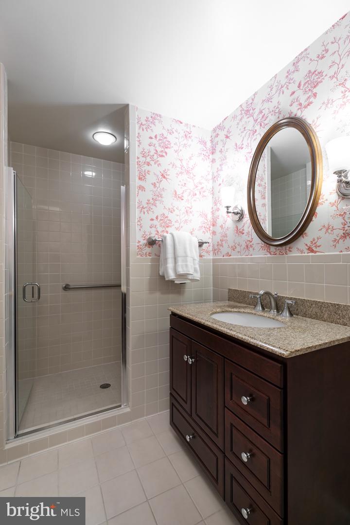 6016 BERWYND RD, FAIRFAX, Virginia 22030, 4 Bedrooms Bedrooms, ,4 BathroomsBathrooms,Residential,For sale,6016 BERWYND RD,VAFX2256362 MLS # VAFX2256362