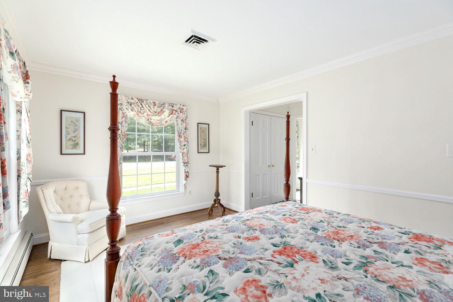6016 BERWYND RD, FAIRFAX, Virginia 22030, 4 Bedrooms Bedrooms, ,4 BathroomsBathrooms,Residential,For sale,6016 BERWYND RD,VAFX2256362 MLS # VAFX2256362