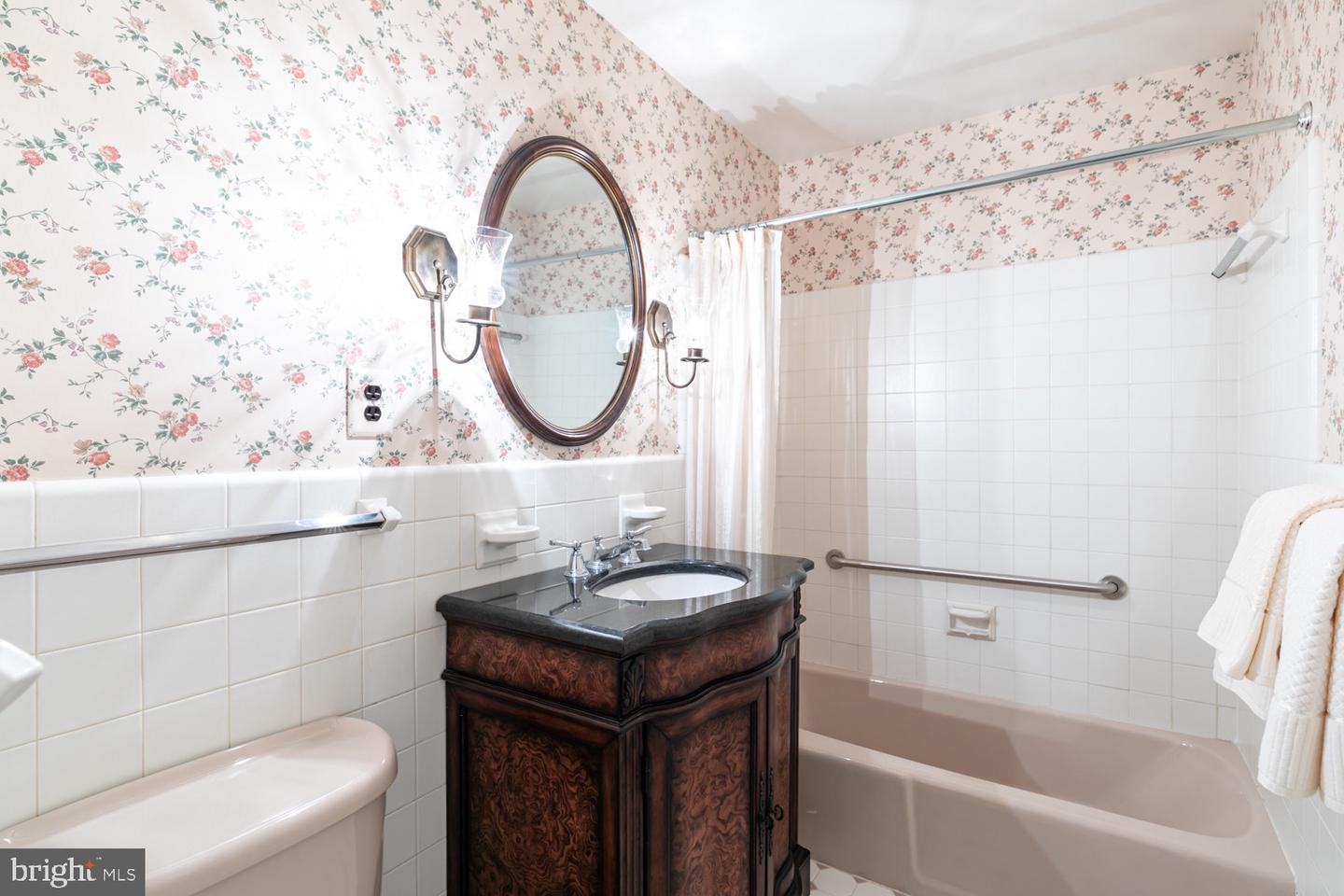 6016 BERWYND RD, FAIRFAX, Virginia 22030, 4 Bedrooms Bedrooms, ,4 BathroomsBathrooms,Residential,For sale,6016 BERWYND RD,VAFX2256362 MLS # VAFX2256362