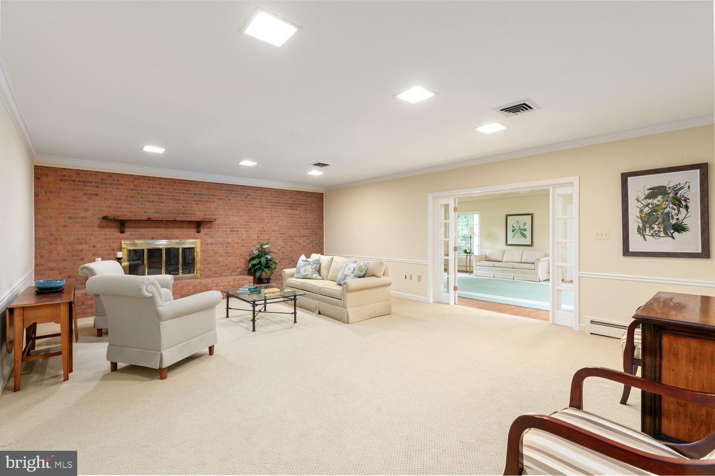 6016 BERWYND RD, FAIRFAX, Virginia 22030, 4 Bedrooms Bedrooms, ,4 BathroomsBathrooms,Residential,For sale,6016 BERWYND RD,VAFX2256362 MLS # VAFX2256362
