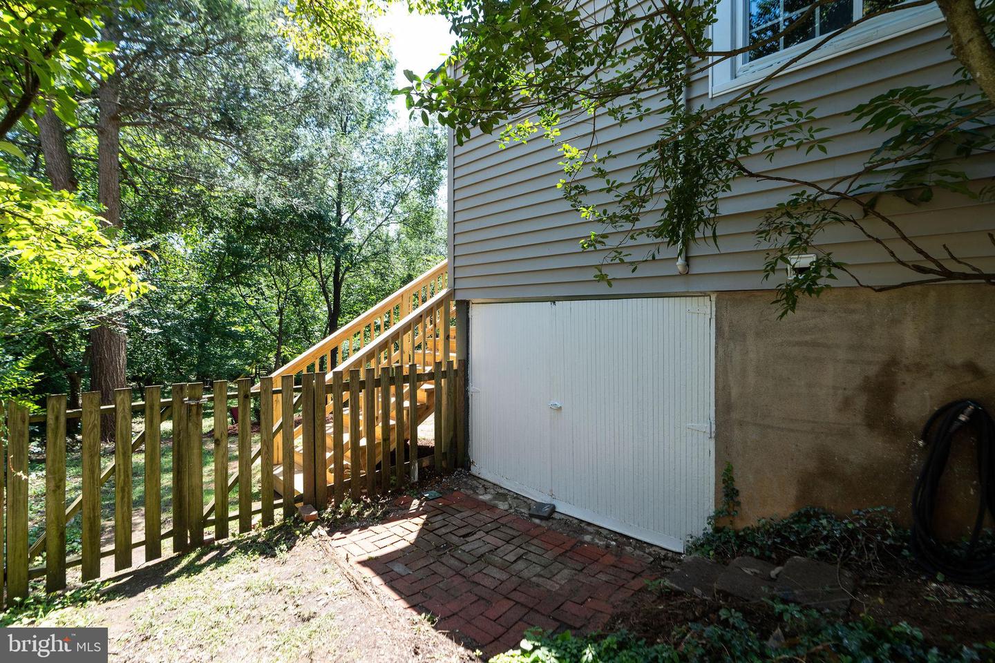 410 GLEN AVE, STAUNTON, Virginia 24401, ,1 BathroomBathrooms,Residential,For sale,410 GLEN AVE,VASC2000696 MLS # VASC2000696