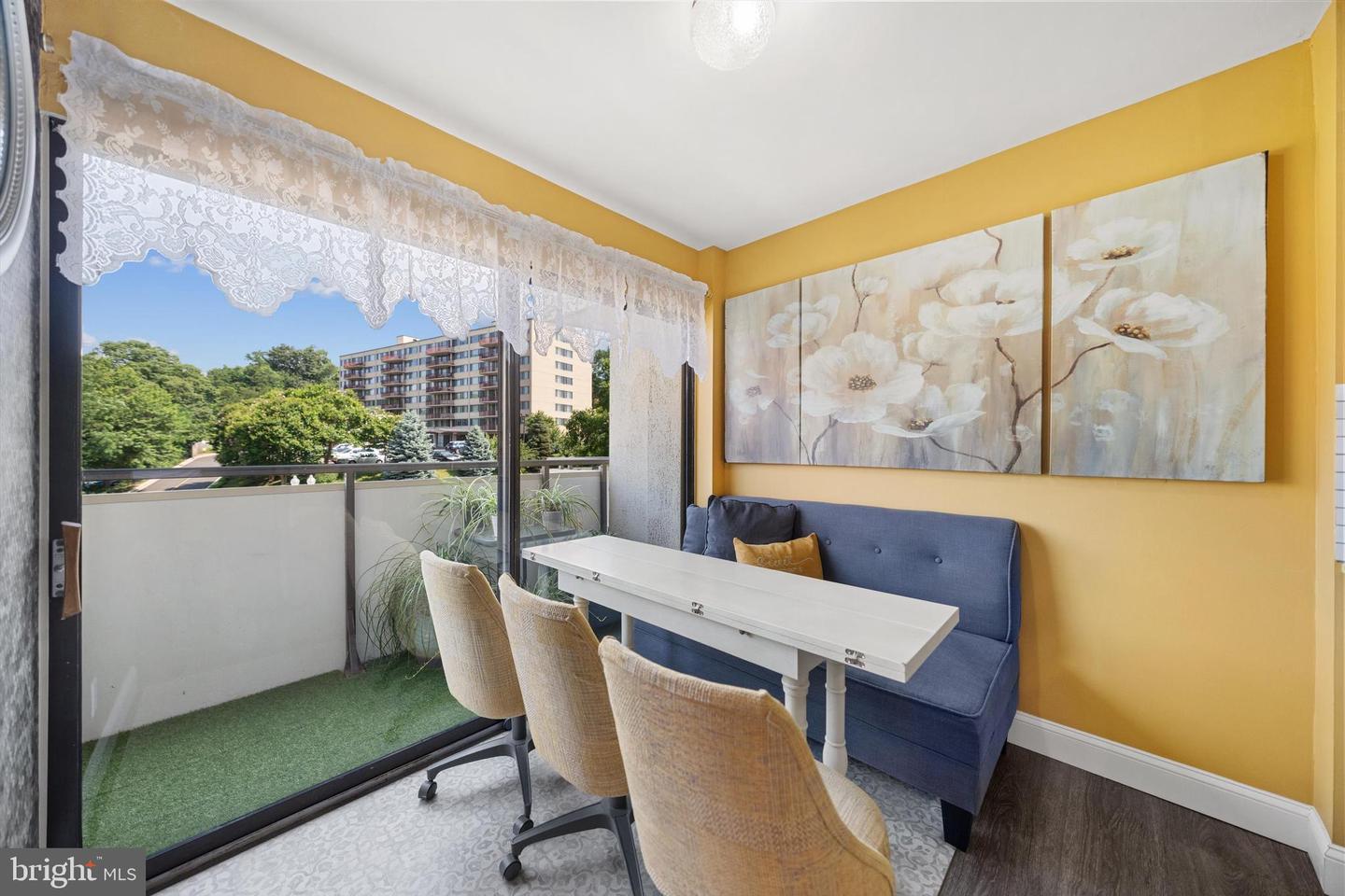 5300 COLUMBIA PIKE #315, ARLINGTON, Virginia 22204, 3 Bedrooms Bedrooms, ,2 BathroomsBathrooms,Residential,For sale,5300 COLUMBIA PIKE #315,VAAR2061110 MLS # VAAR2061110