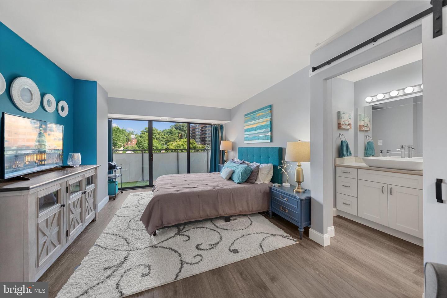 5300 COLUMBIA PIKE #315, ARLINGTON, Virginia 22204, 3 Bedrooms Bedrooms, ,2 BathroomsBathrooms,Residential,For sale,5300 COLUMBIA PIKE #315,VAAR2061110 MLS # VAAR2061110