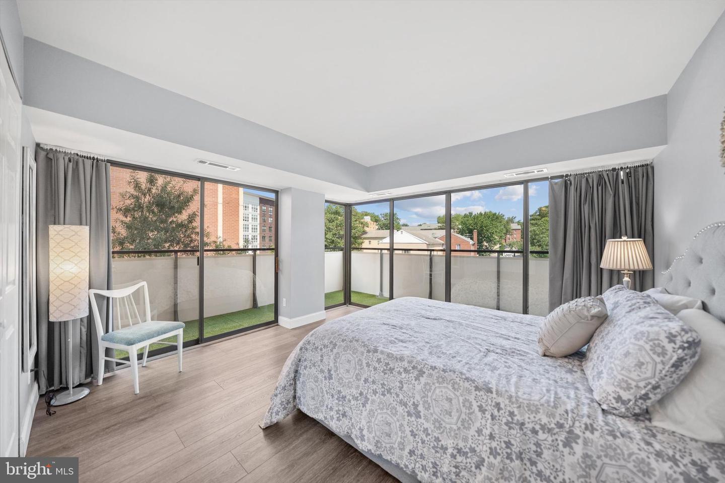 5300 COLUMBIA PIKE #315, ARLINGTON, Virginia 22204, 3 Bedrooms Bedrooms, ,2 BathroomsBathrooms,Residential,For sale,5300 COLUMBIA PIKE #315,VAAR2061110 MLS # VAAR2061110