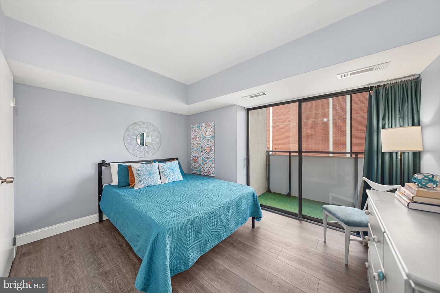5300 COLUMBIA PIKE #315, ARLINGTON, Virginia 22204, 3 Bedrooms Bedrooms, ,2 BathroomsBathrooms,Residential,For sale,5300 COLUMBIA PIKE #315,VAAR2061110 MLS # VAAR2061110