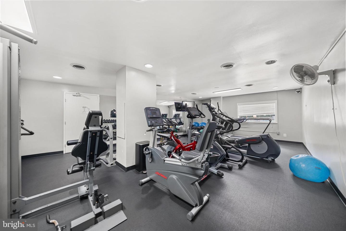 5300 COLUMBIA PIKE #315, ARLINGTON, Virginia 22204, 3 Bedrooms Bedrooms, ,2 BathroomsBathrooms,Residential,For sale,5300 COLUMBIA PIKE #315,VAAR2061110 MLS # VAAR2061110